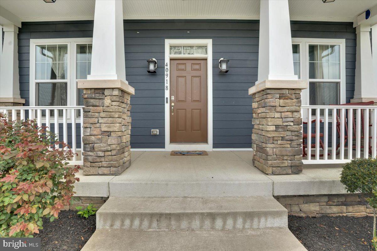 40918 WHITE CLOVER LANE