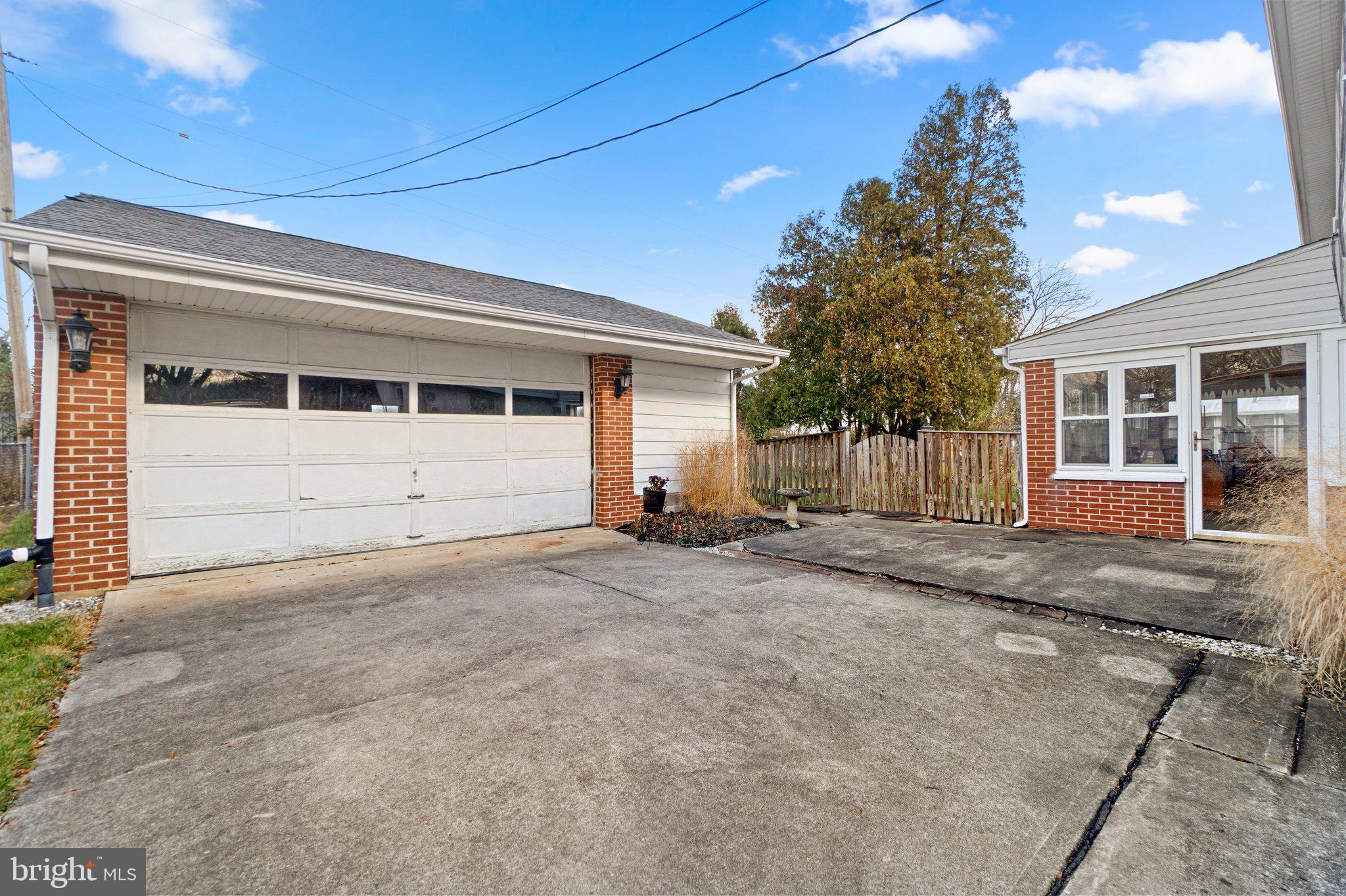 CHARTLEY - Residential