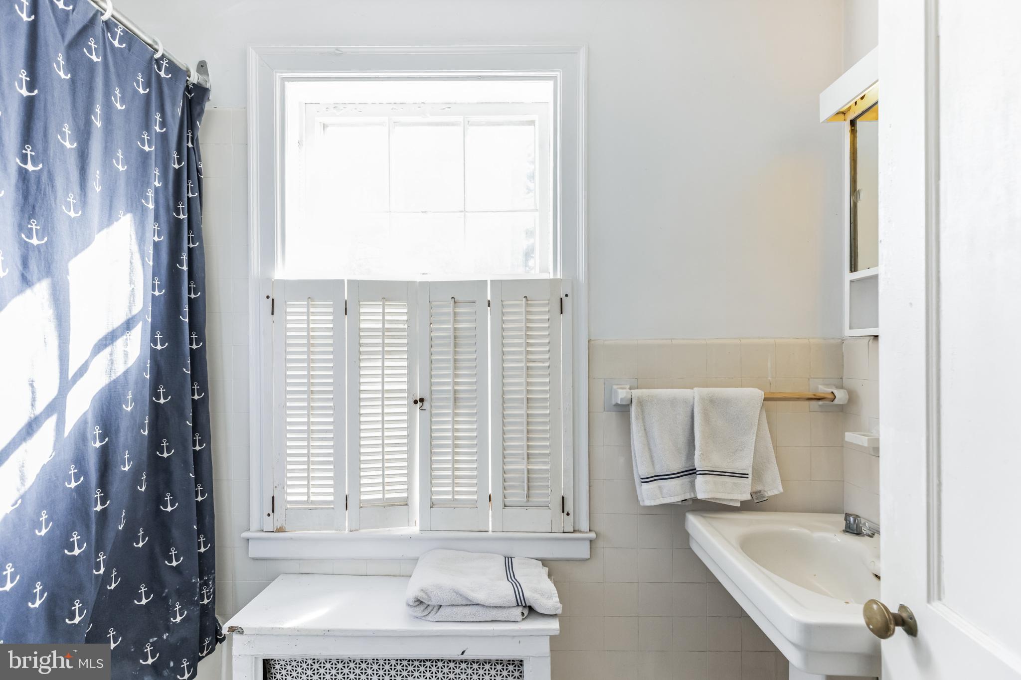 GREATER HOMELAND HISTORIC DISTRICT - Residential