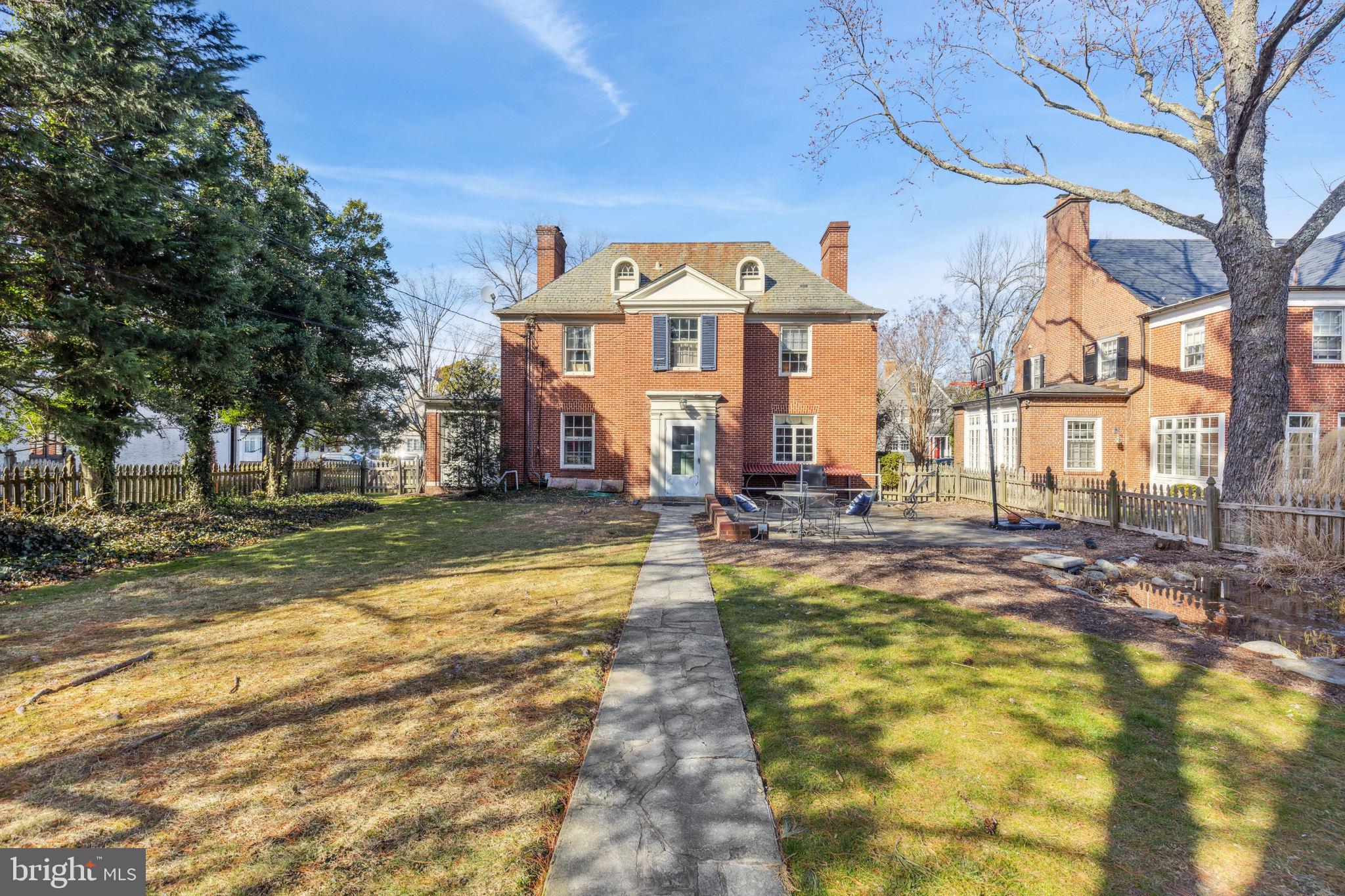 GREATER HOMELAND HISTORIC DISTRICT - Residential