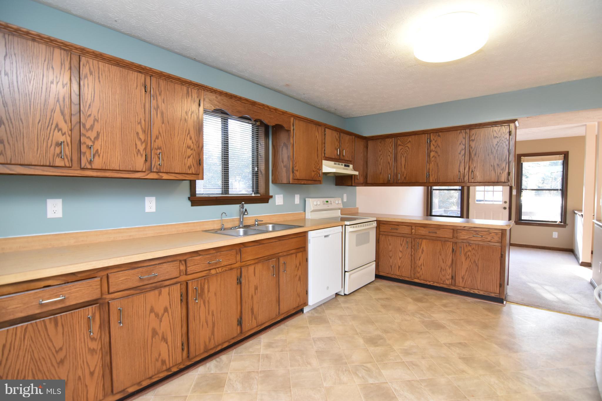 ORCHID PARK OF WILDEWOOD - Residential Lease