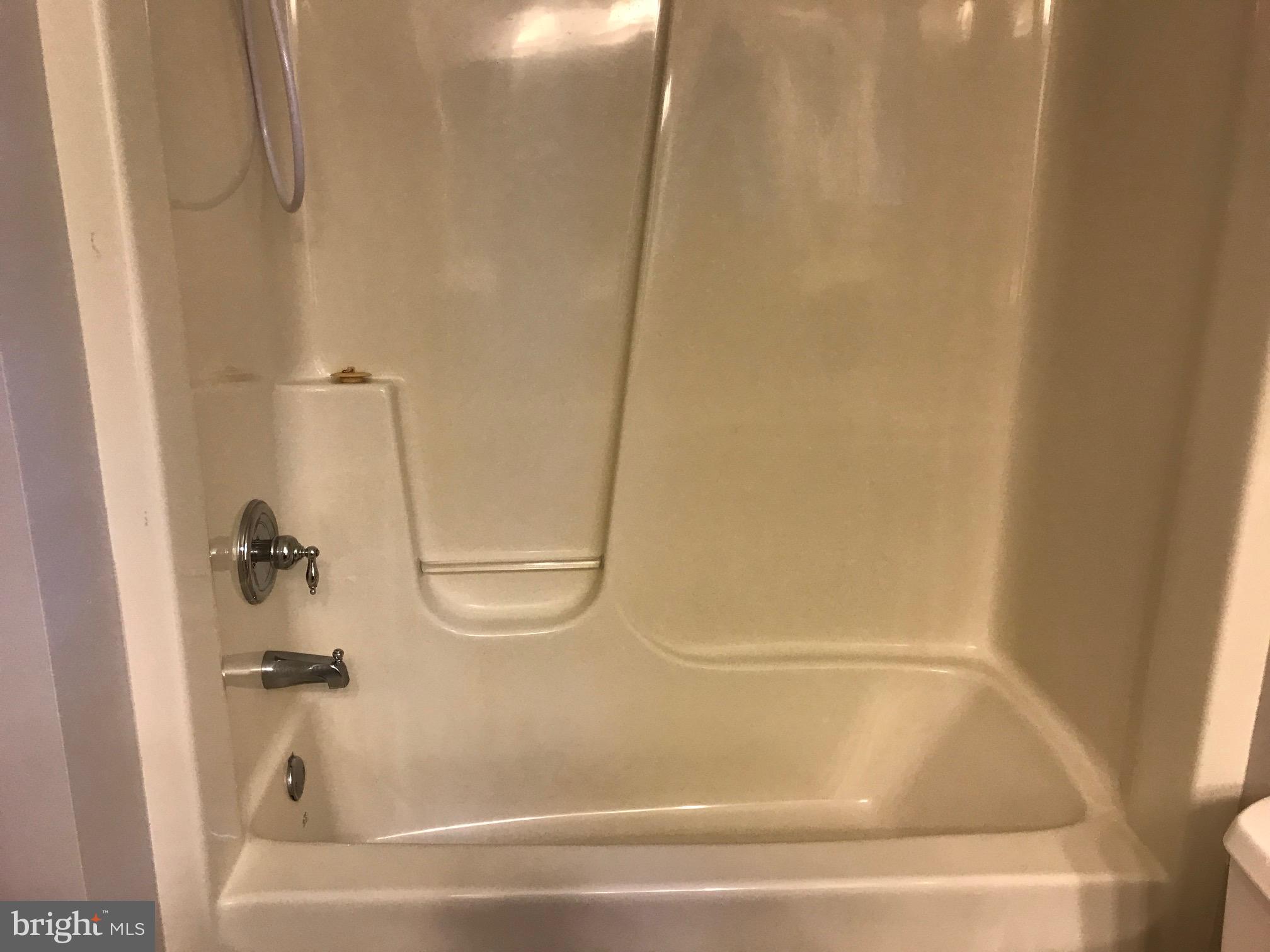 PASSER - Residential Lease