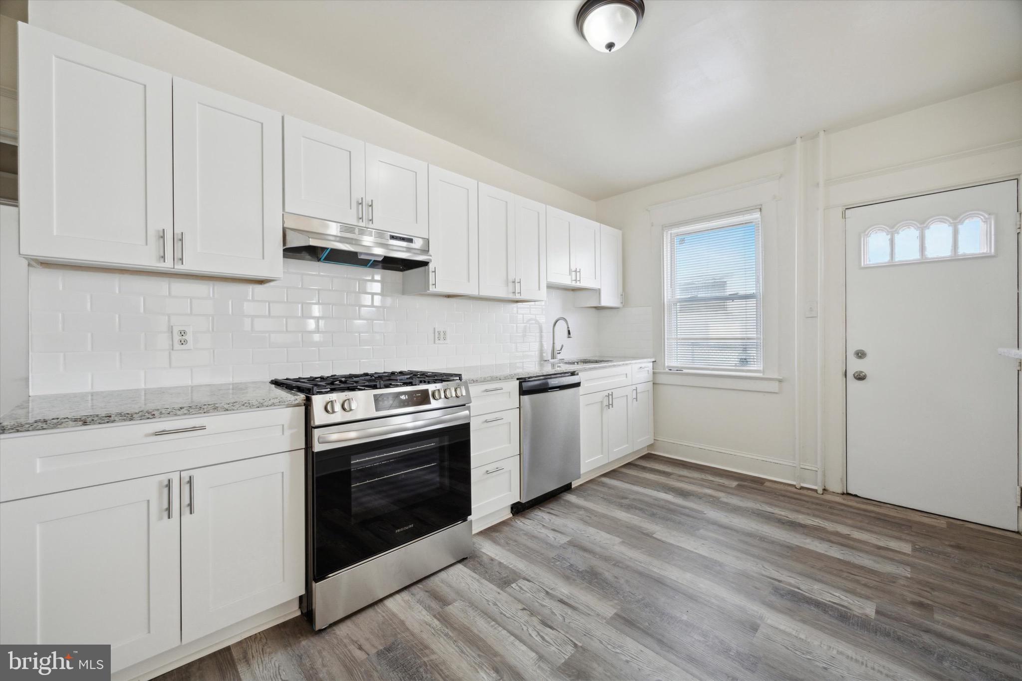 FOLCROFT - Residential Lease