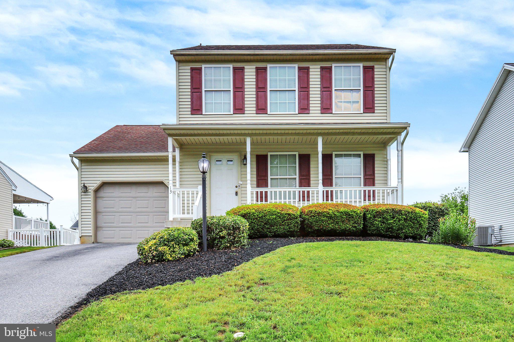 13 KINGSBRIDGE CIRCLE