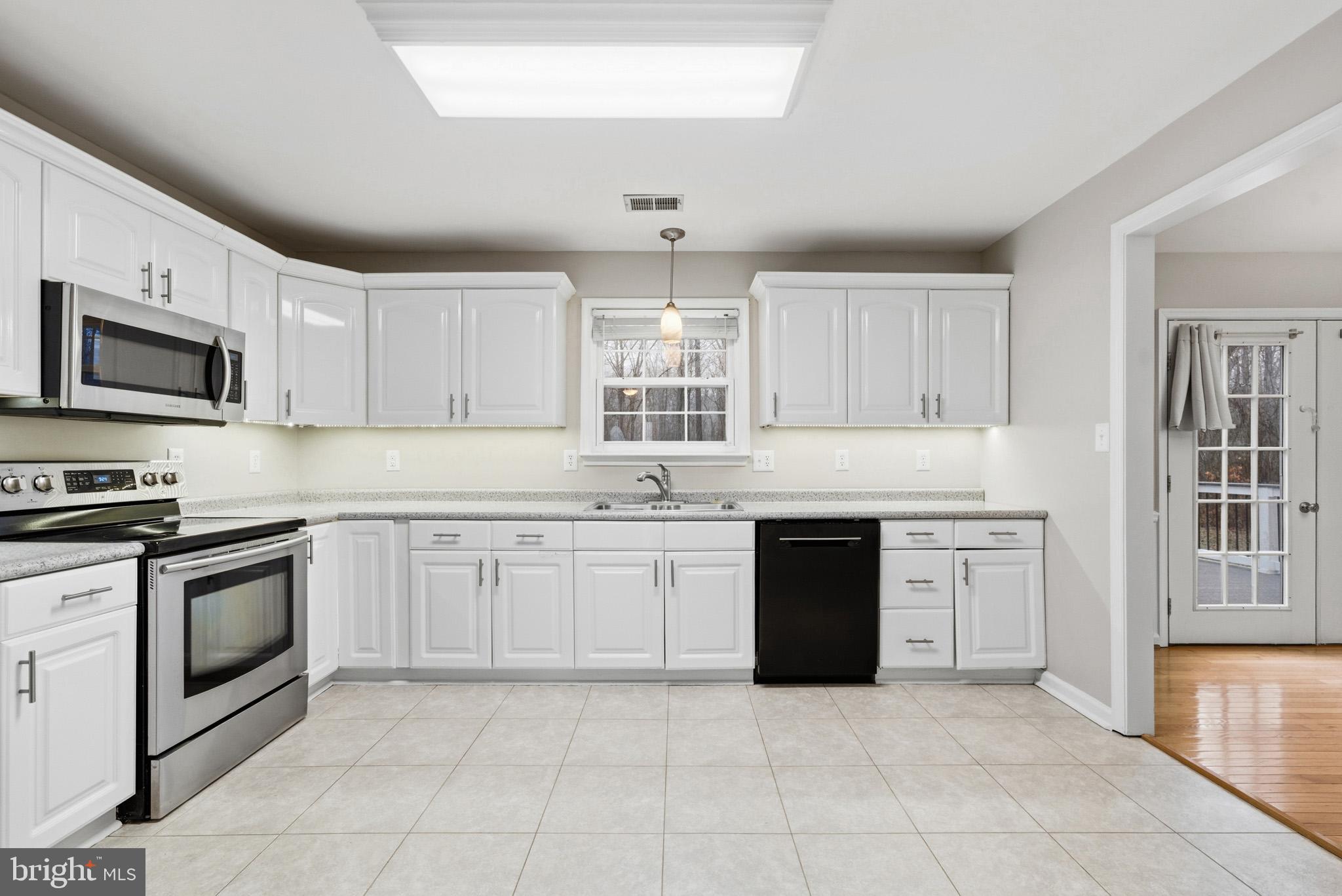 LEONARDTOWN - Residential