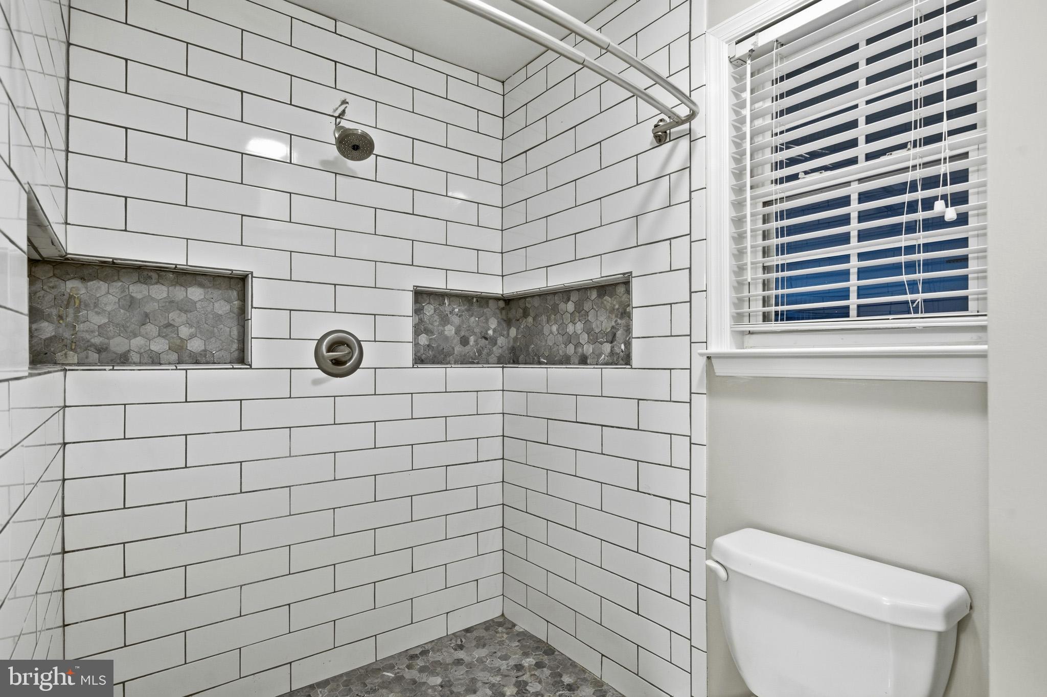 LEONARDTOWN - Residential