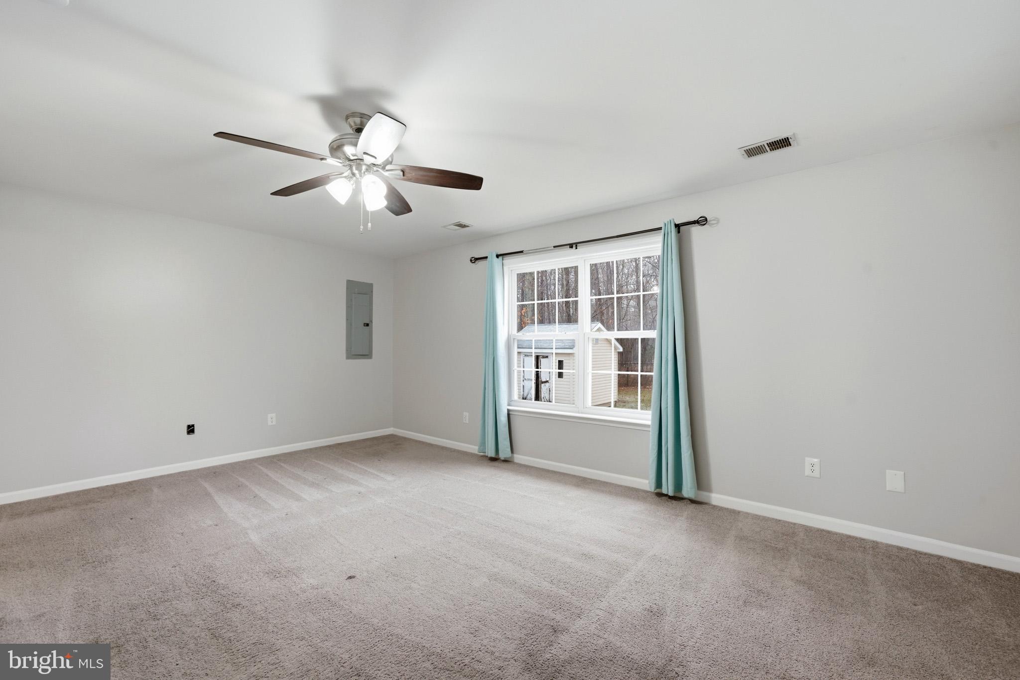 LEONARDTOWN - Residential