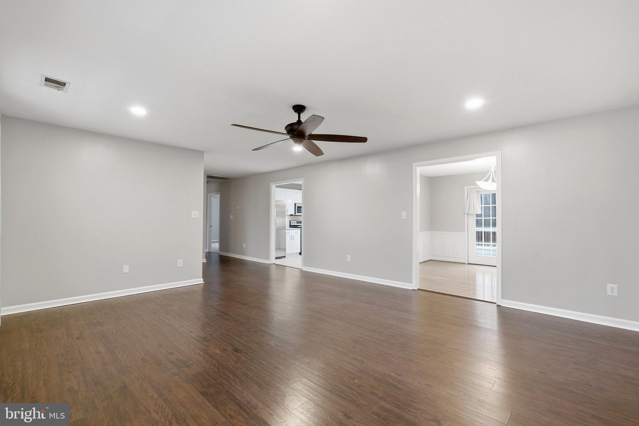 LEONARDTOWN - Residential