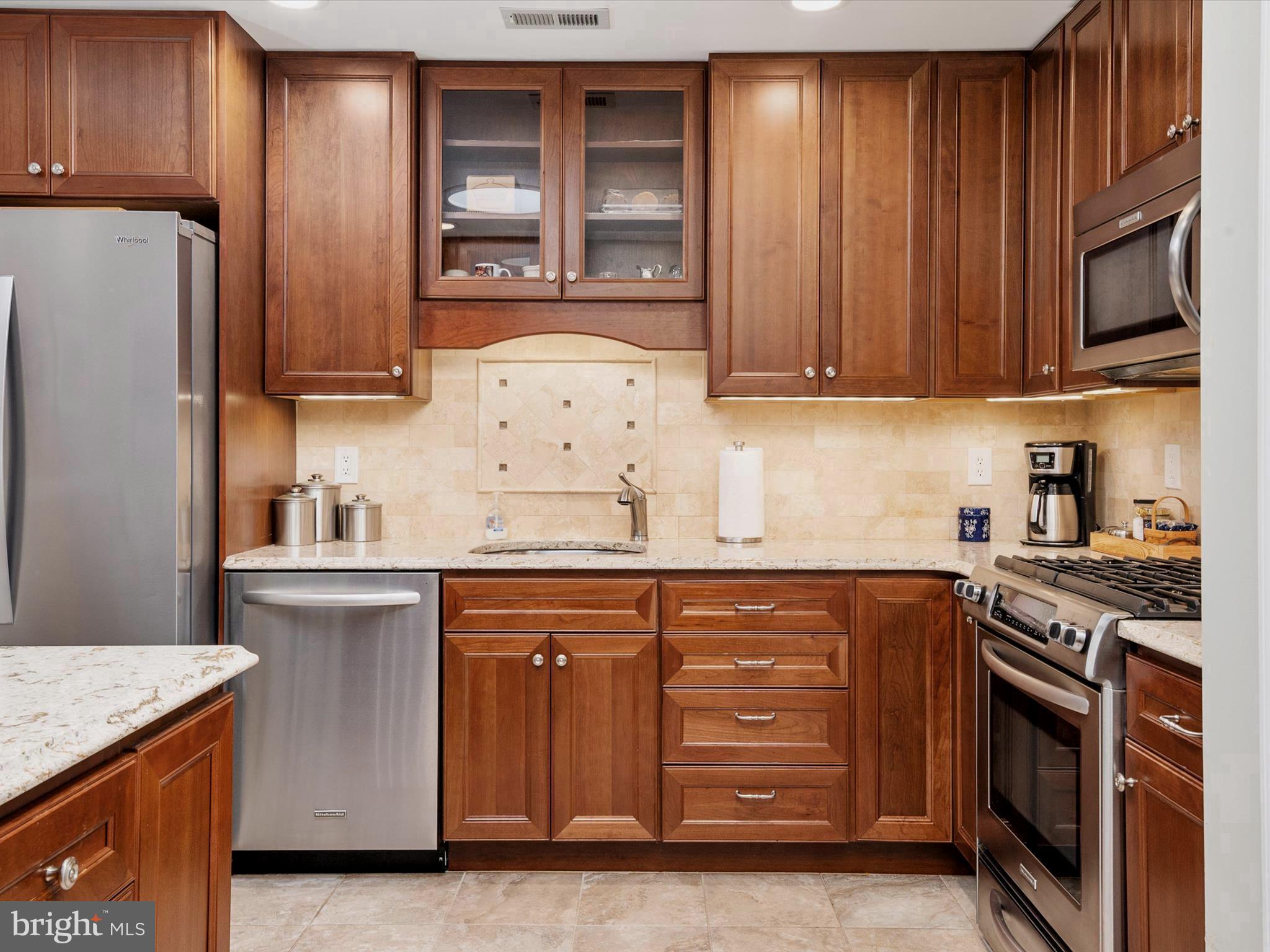 HERITAGE HARBOUR - Residential