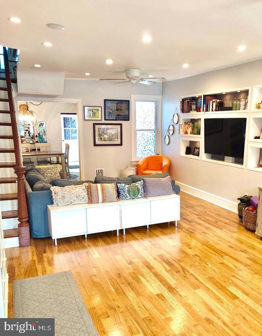 FISHTOWN - Residential Lease