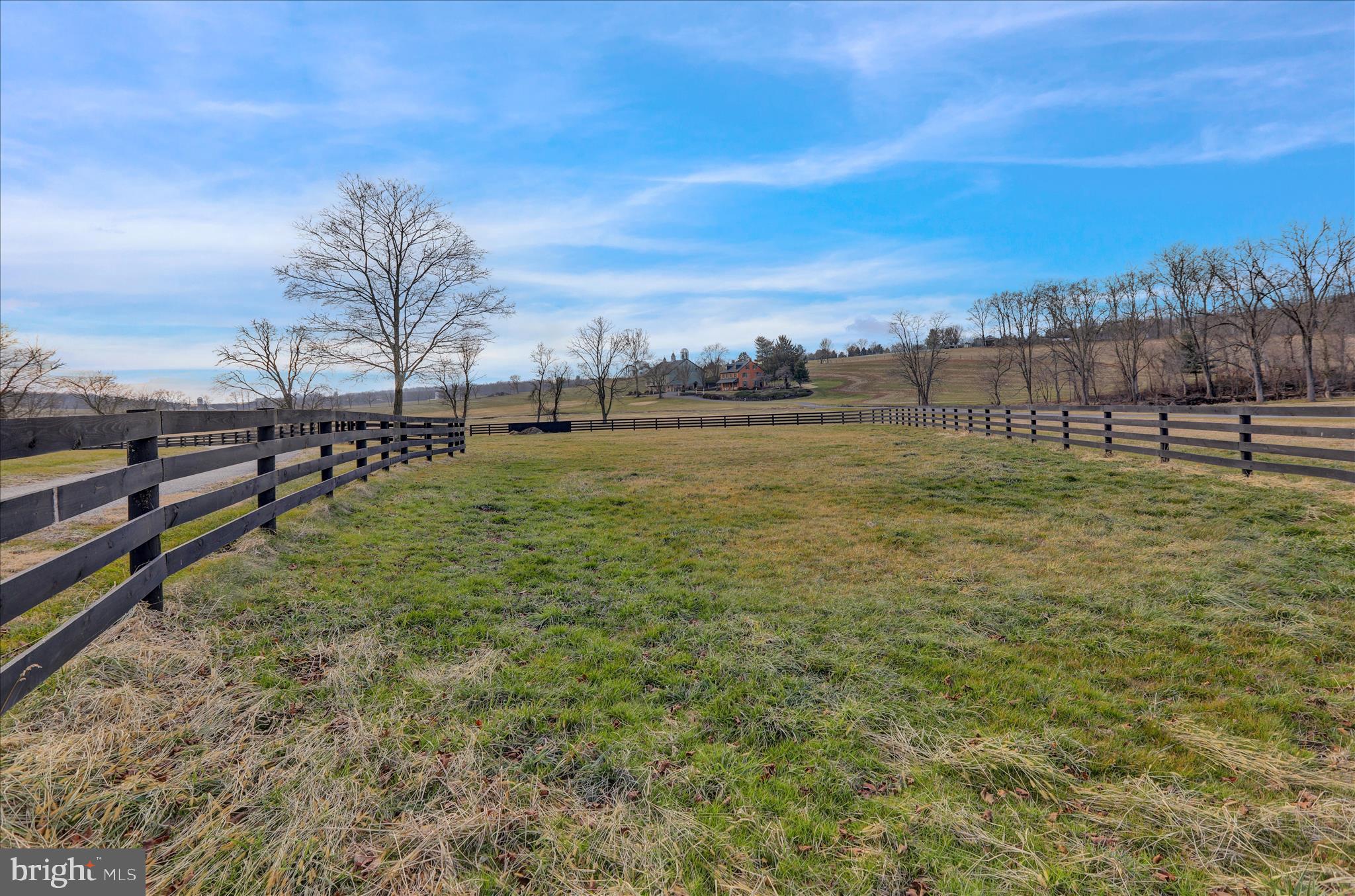 3512 MEADOW VIEW ROAD