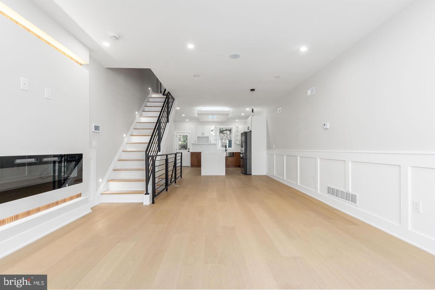 1421 21ST STREET