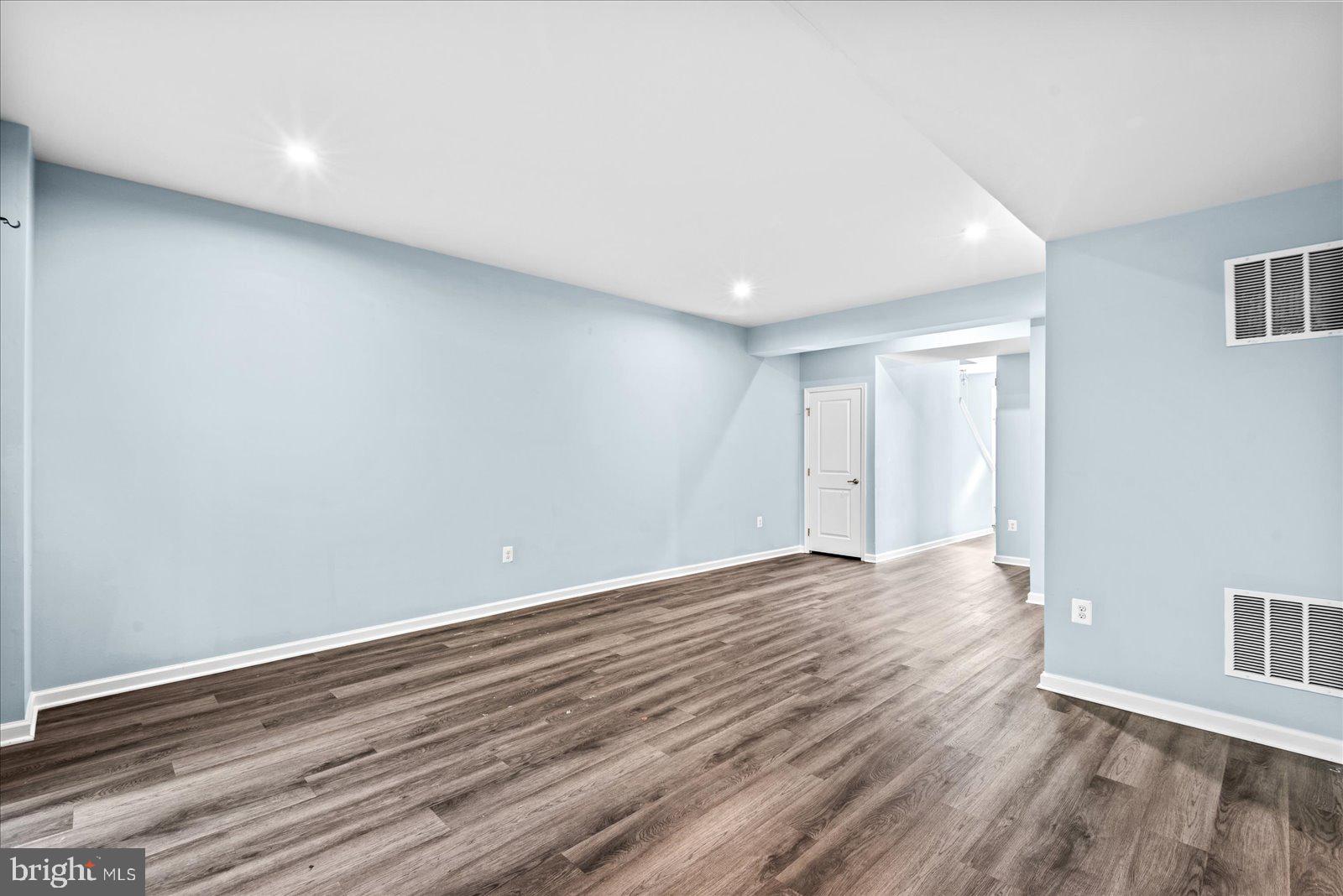 RAPPAHANNOCK LANDING - Residential