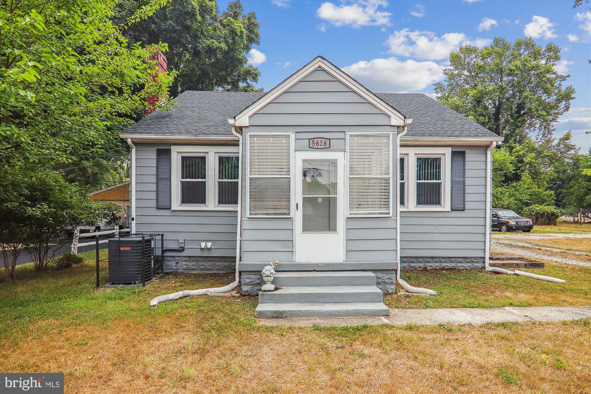 T B MIDDLETON FARM - Residential