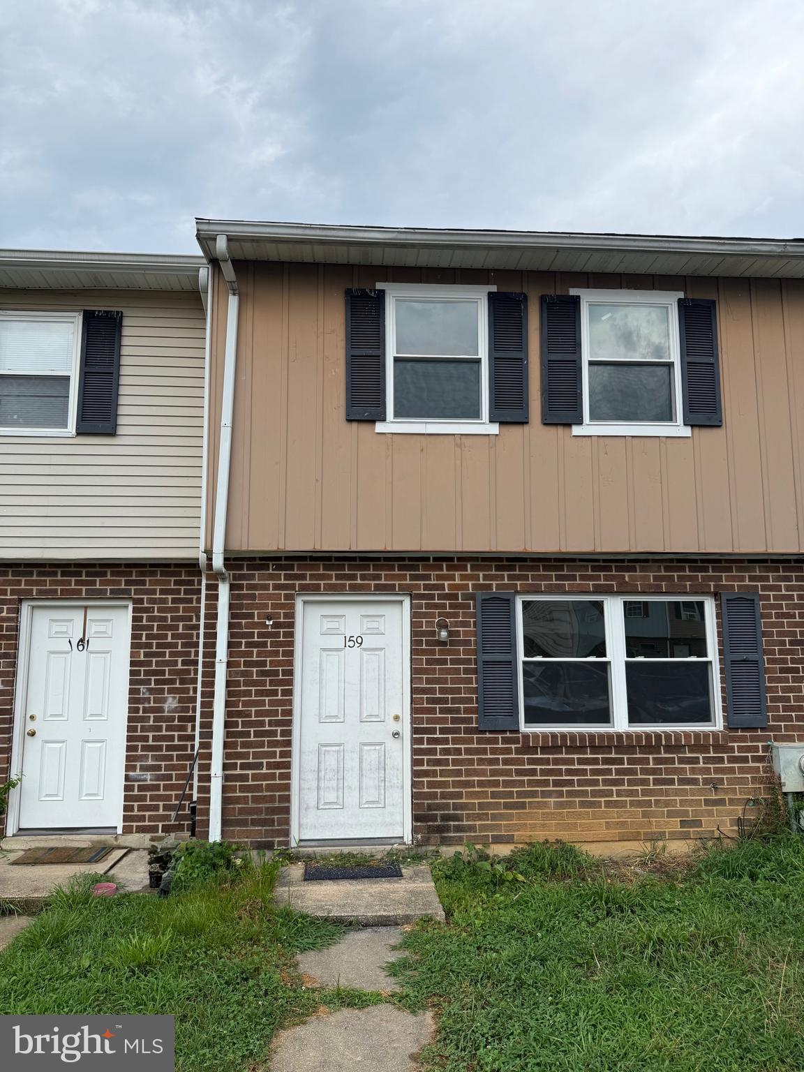 Cozy townhouse with three bedrooms and one full bathroom in Delancy Village in Elkton, MD. The first floor opens up to a large living area with hallway closet leading to the dining room, kitchen, and laundry room. The kitchen is equipped with a stove, dishwasher, and refrigerator. A laundry room with washer and dryer extend off the kitchen. The backyard is completely fenced in and includes an outdoor closet/shed. The second floor stairs lead to the spacious master bedroom, full bath with bathtub, and two bedrooms with a linen closet in the hallway. Freshly painted, all new floors throughout, new countertops, and new stove. The townhouse is minutes away from several shopping centers and is just off of Route 40.
No pets allowed. All utilities and lawn maintenance are covered by Tenant.