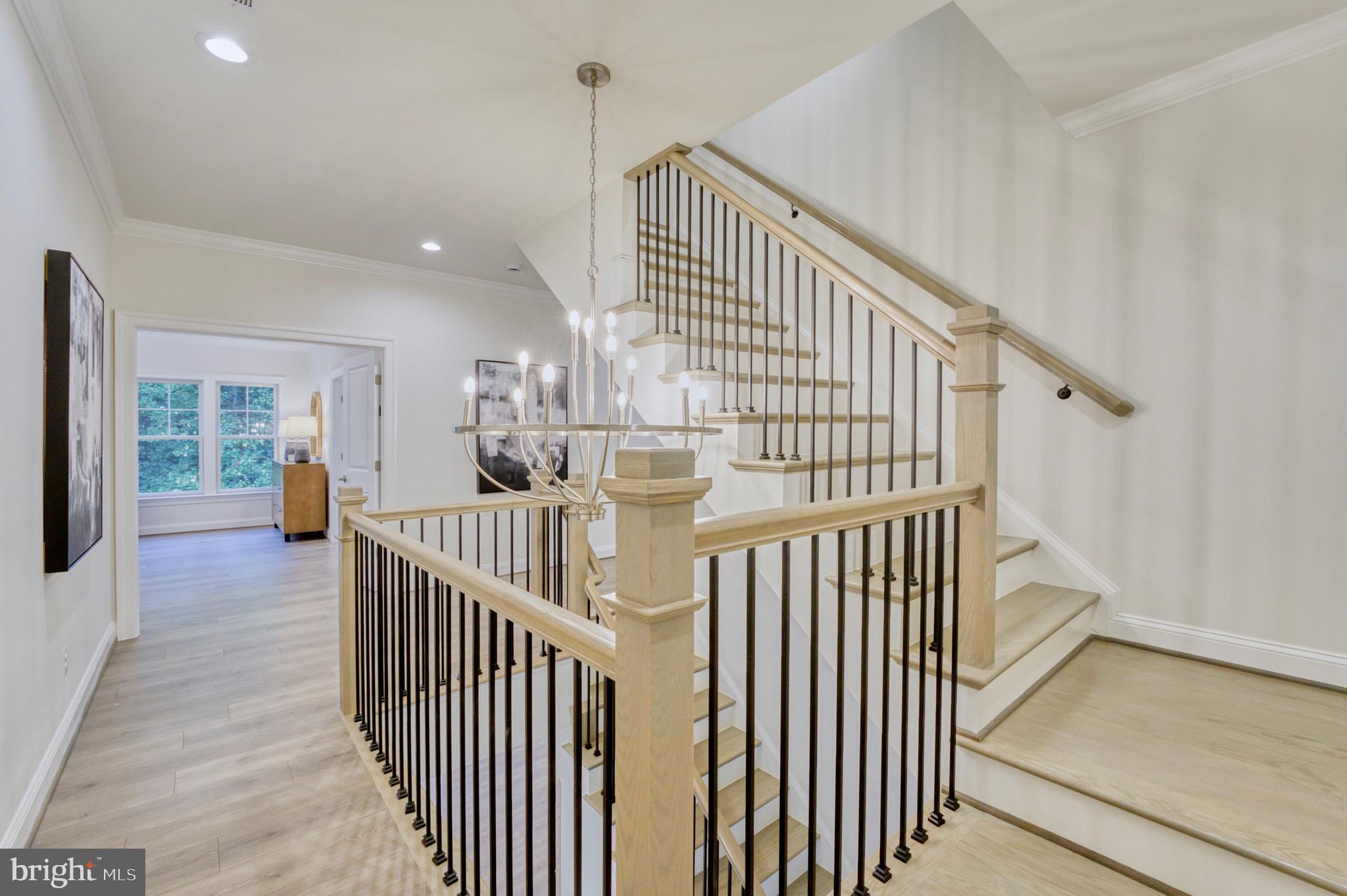 LAUREL RIDGE CROSSING - Residential