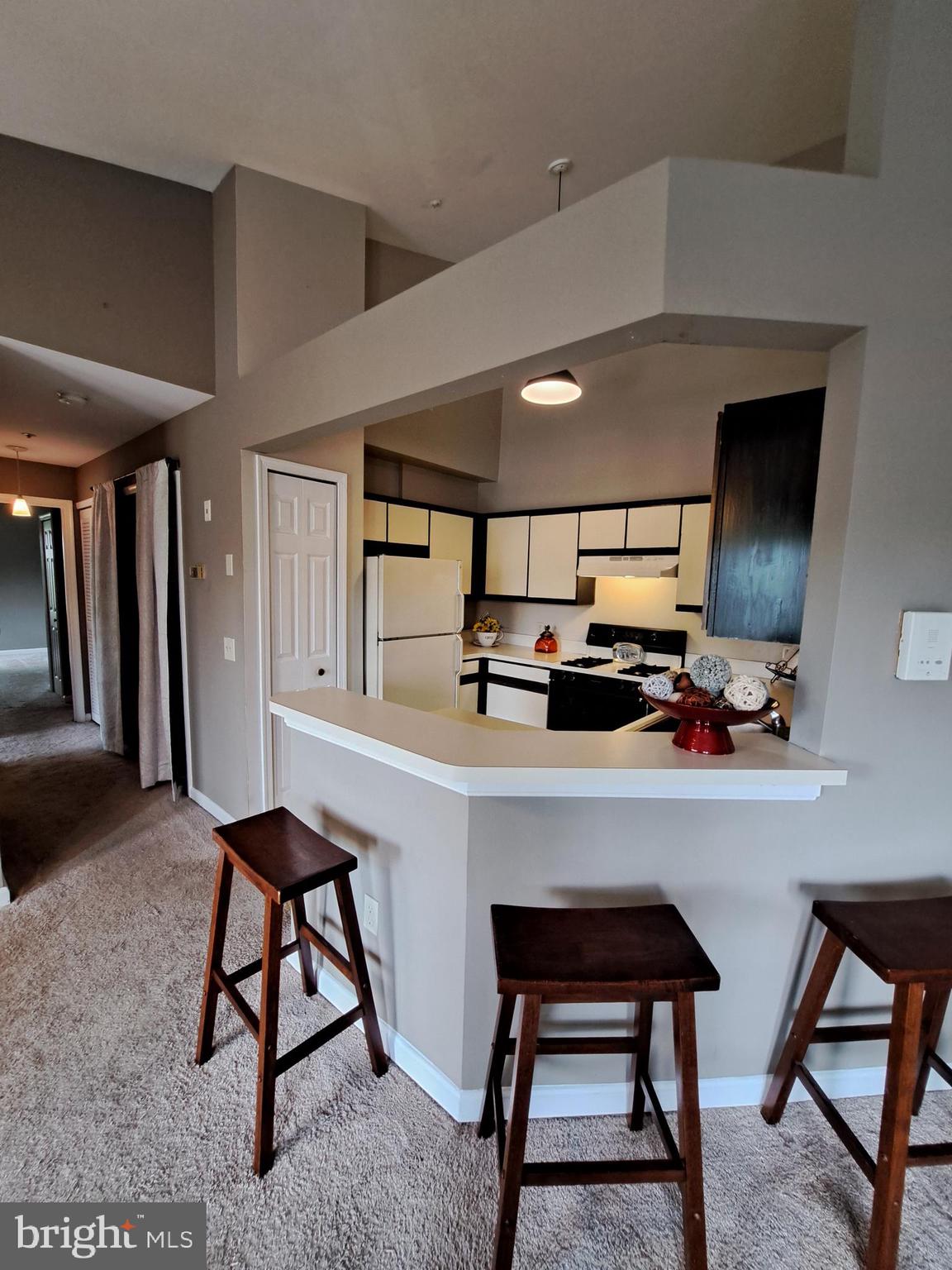 TAYLOR RIDGE CONDOMINIUMS - Residential