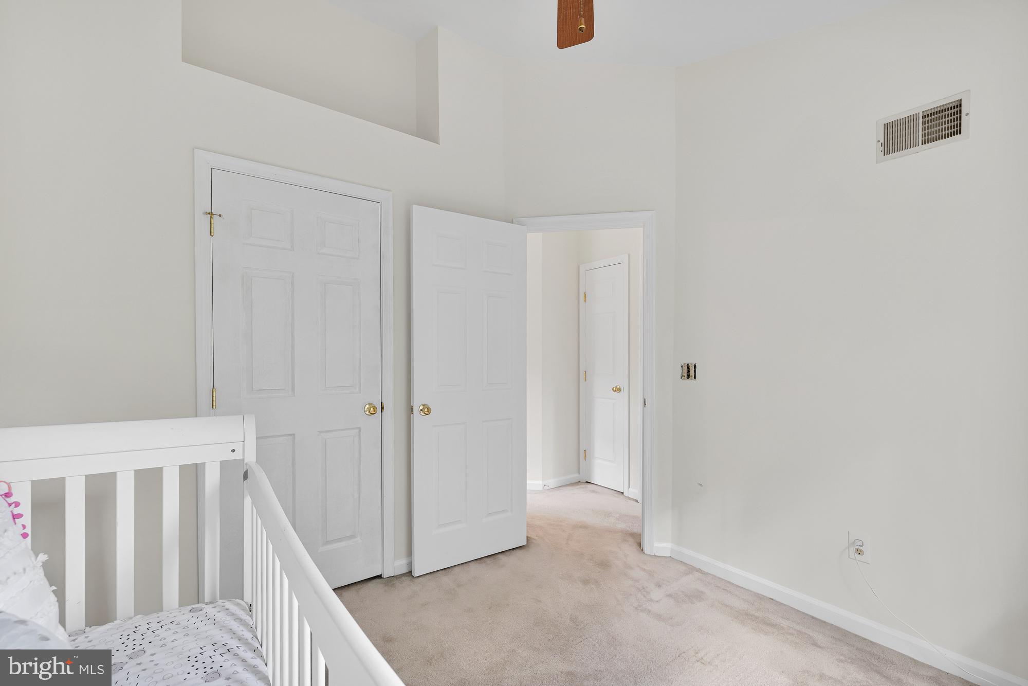 CENTRE RIDGE - Residential