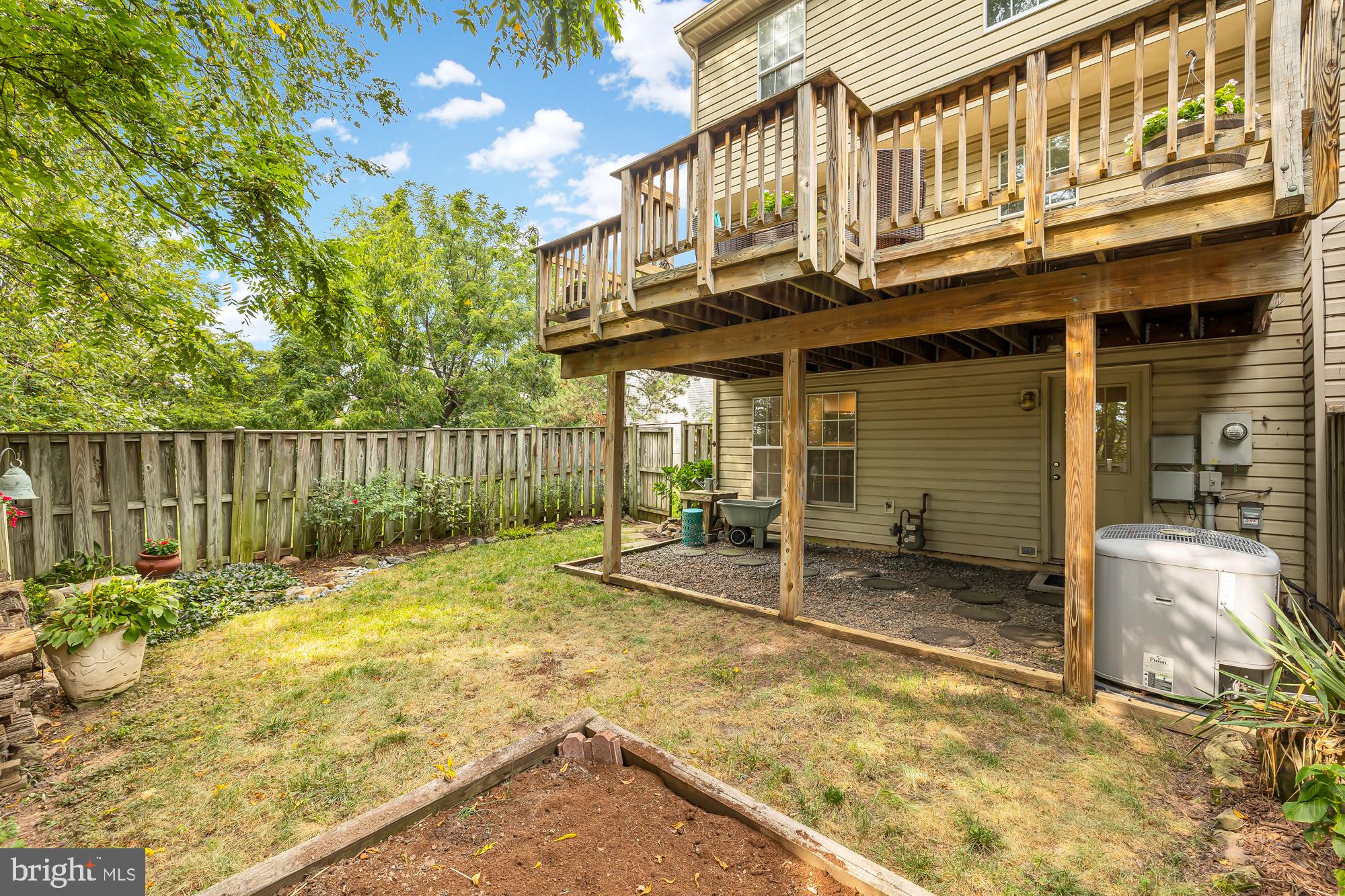 CENTRE RIDGE - Residential