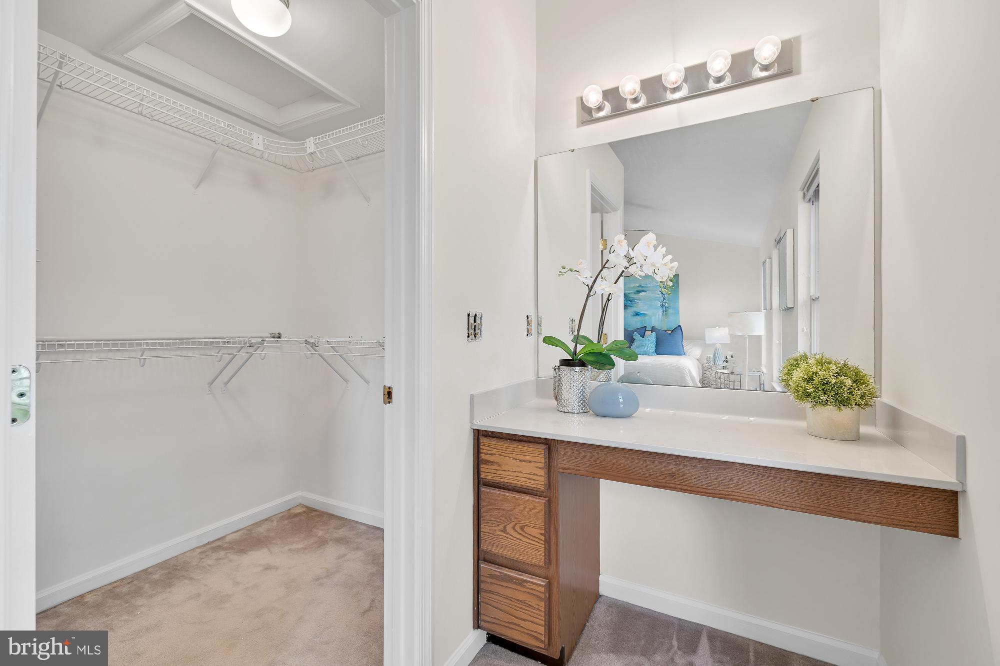 CENTRE RIDGE - Residential