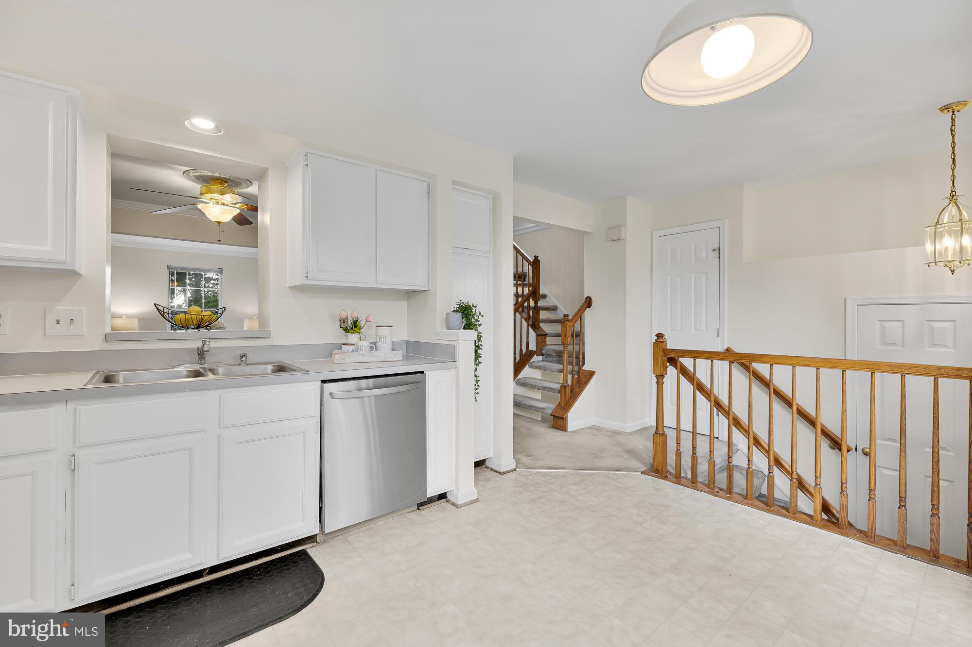 CENTRE RIDGE - Residential