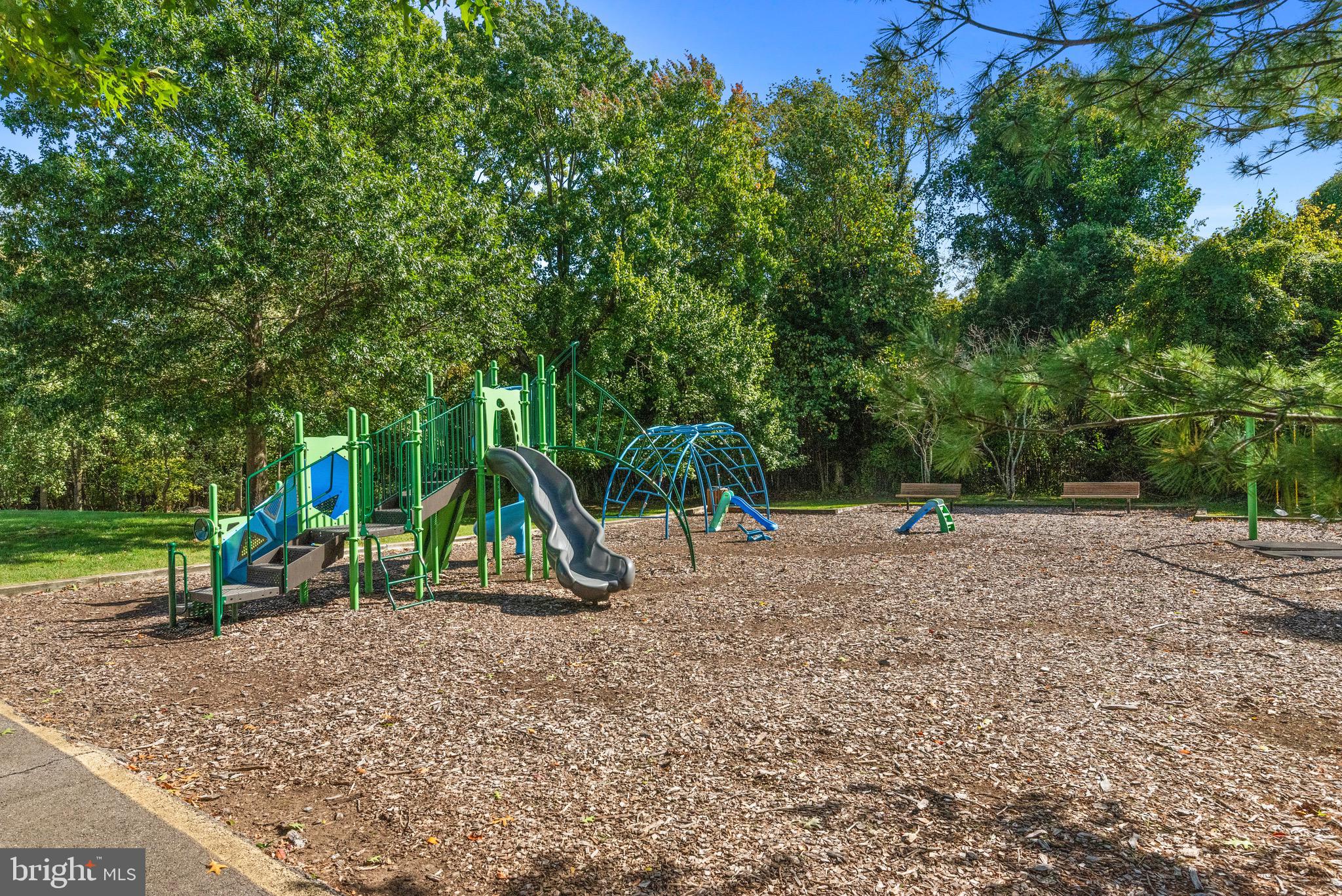 TIDEWATER COLONY - Residential