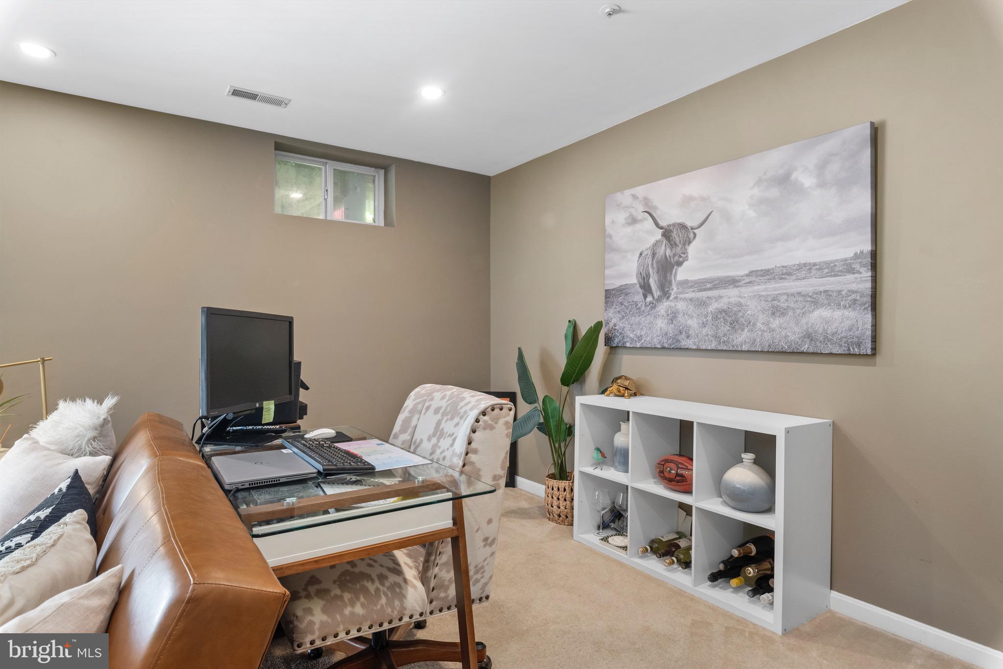 TIDEWATER COLONY - Residential