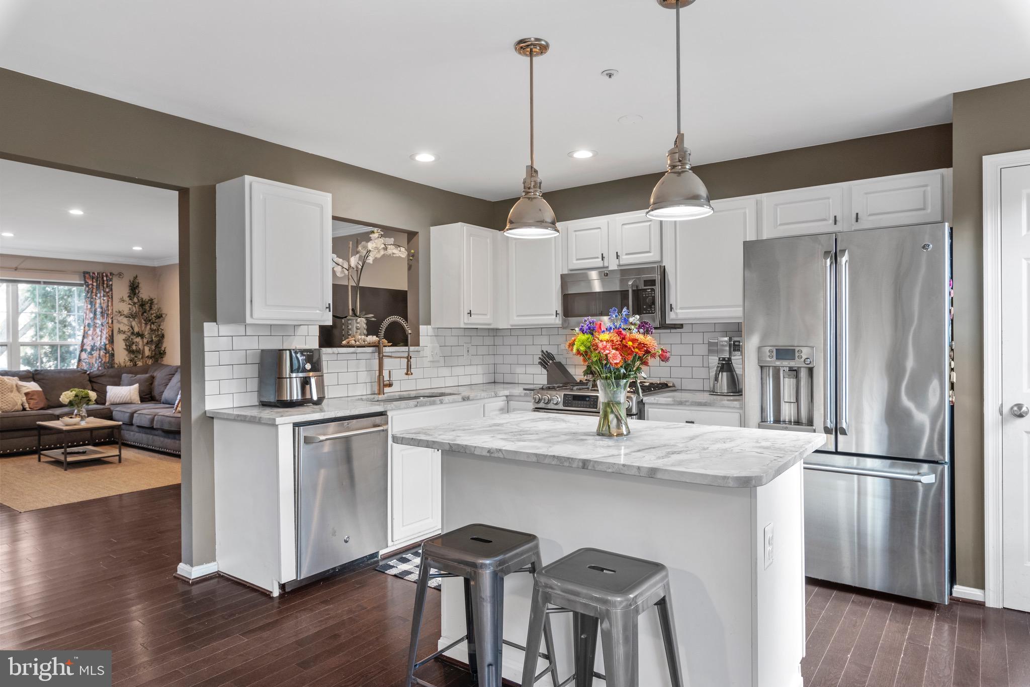 TIDEWATER COLONY - Residential