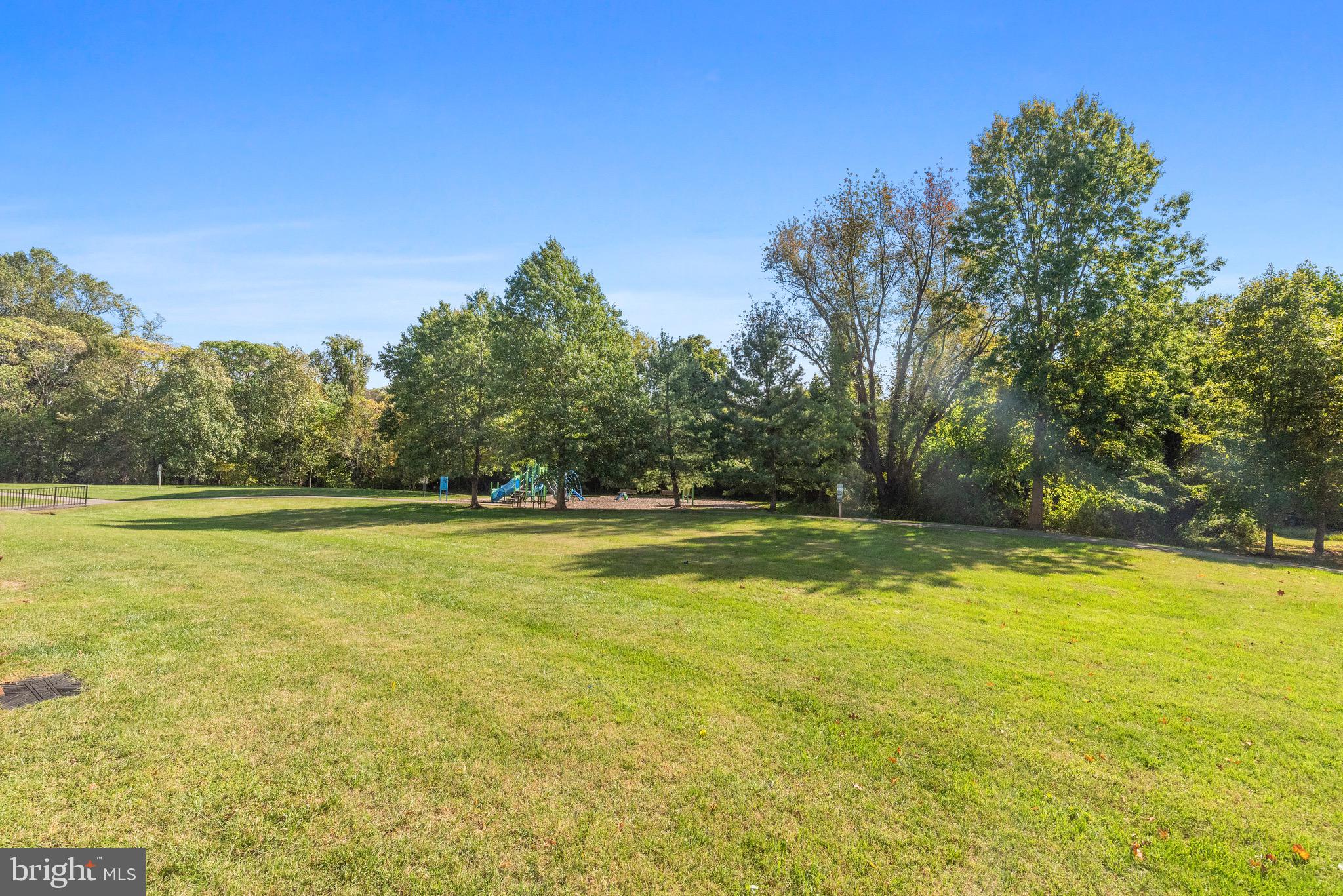 TIDEWATER COLONY - Residential