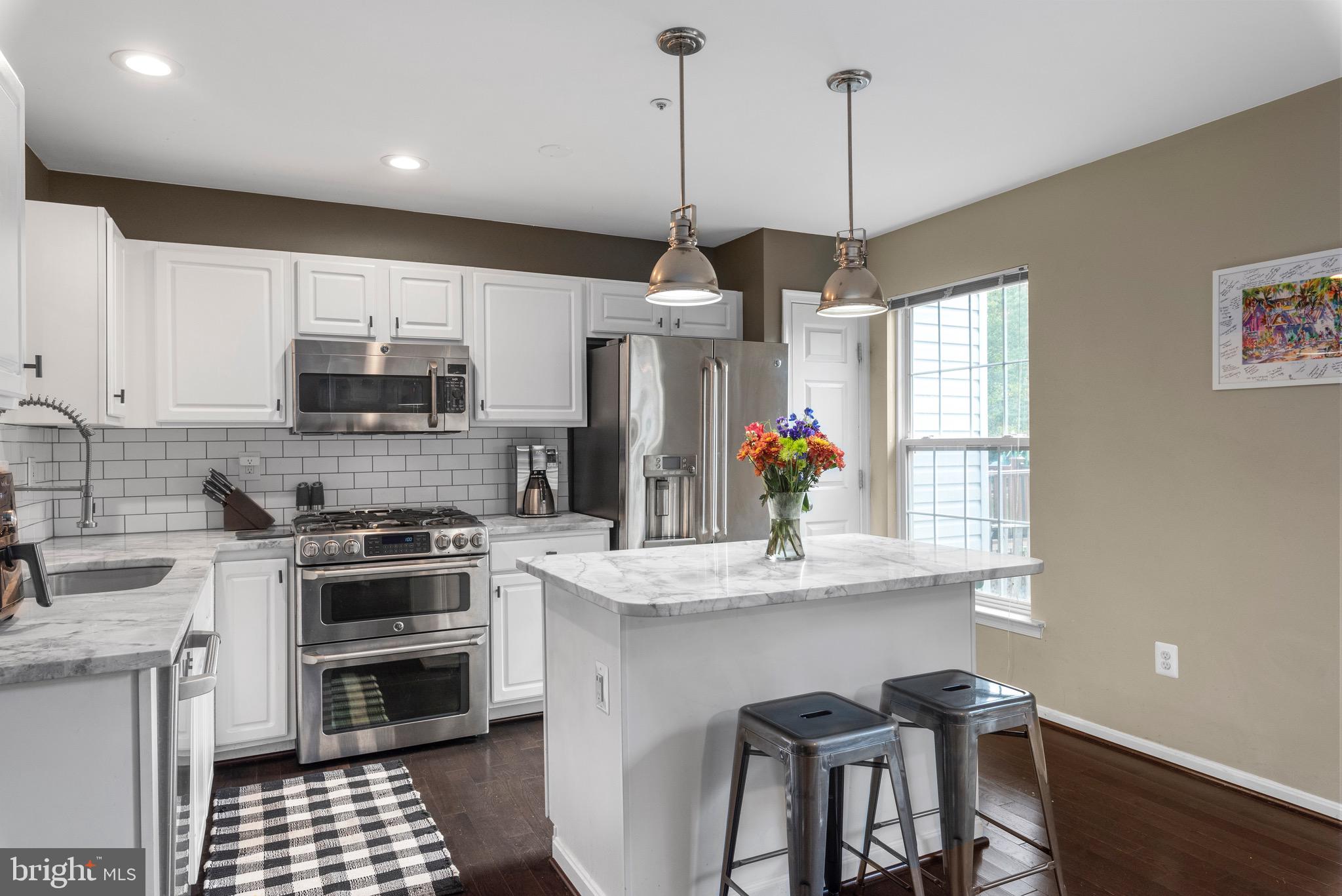 TIDEWATER COLONY - Residential