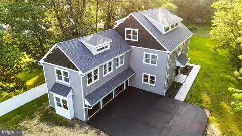 1231 Lower State Road, North Wales, PA MLS: PAMC2144500