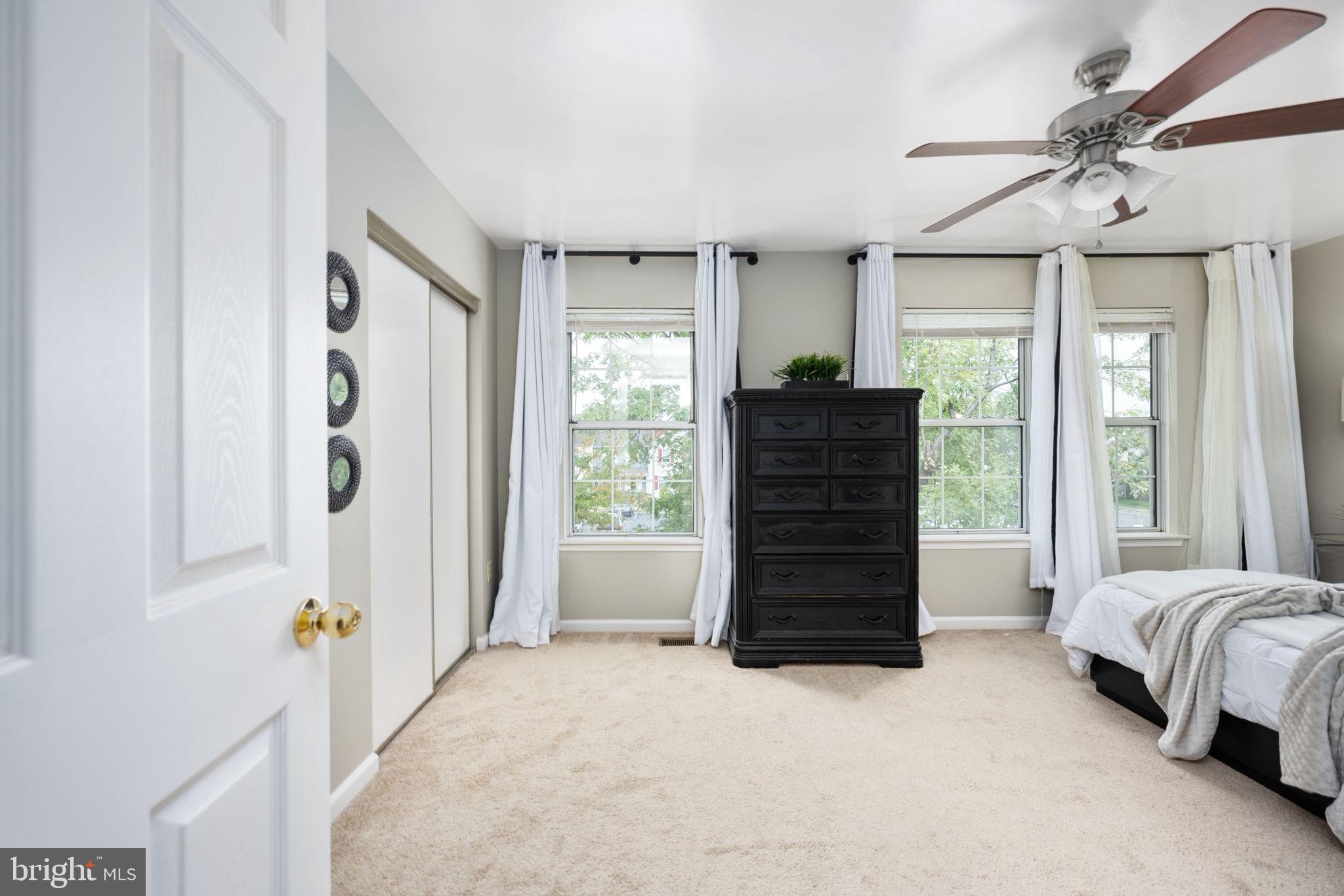 SOUTH COVE - Residential