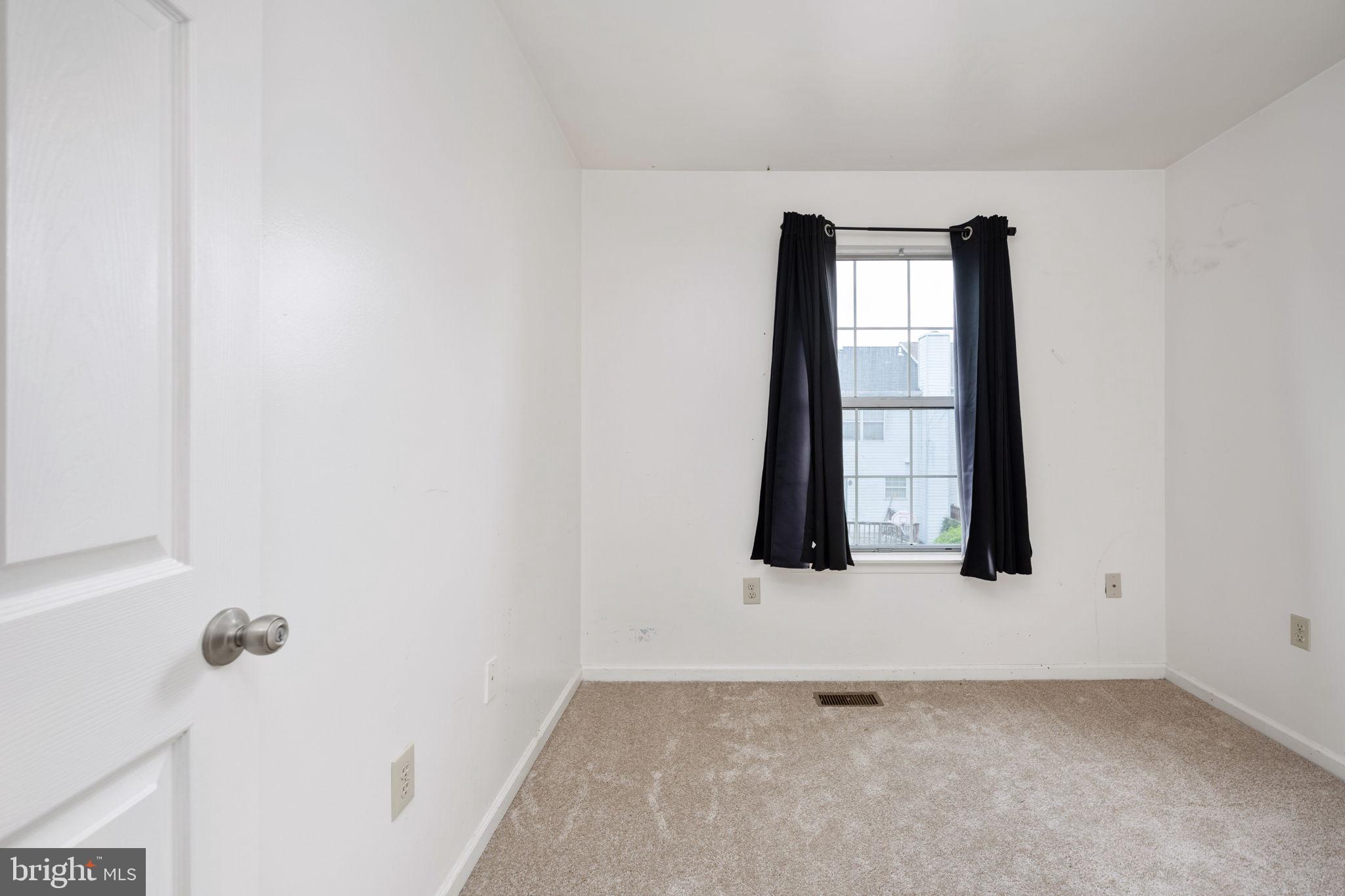 SOUTH COVE - Residential