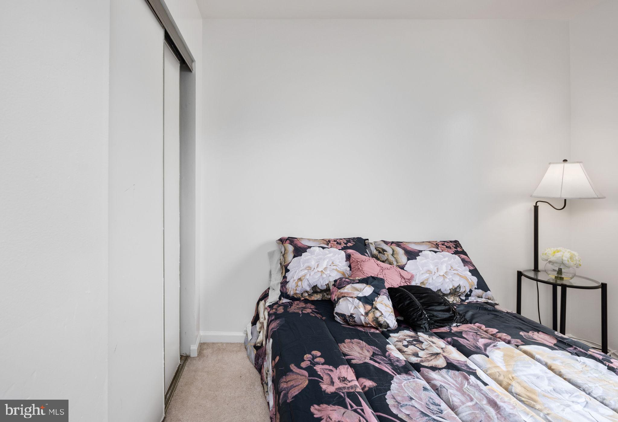 SOUTH COVE - Residential