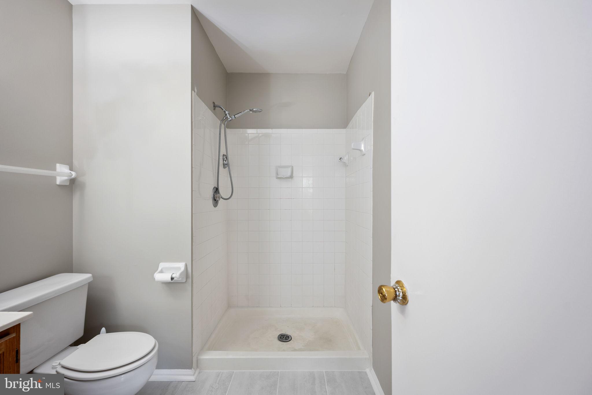 SOUTH COVE - Residential