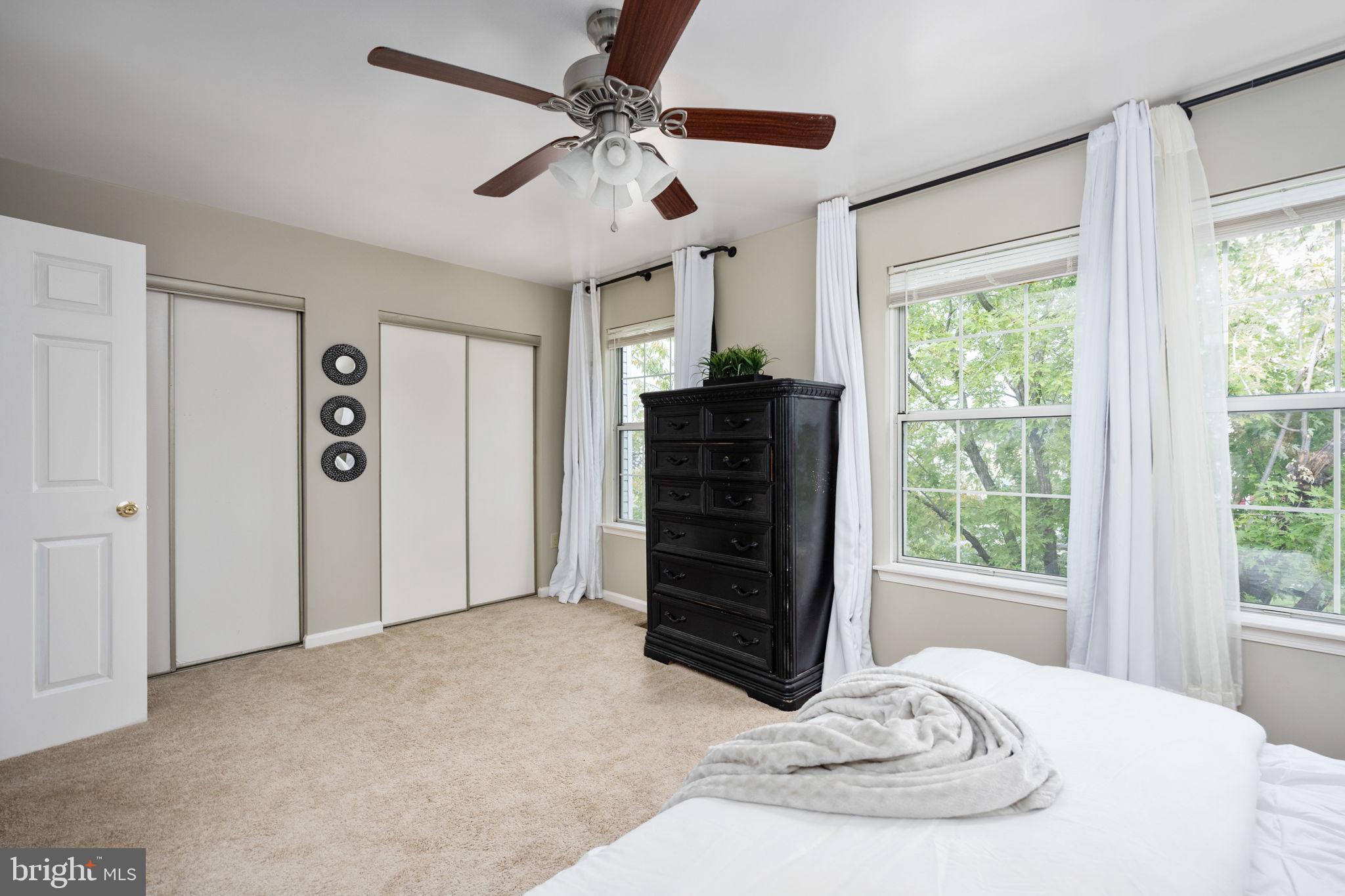 SOUTH COVE - Residential