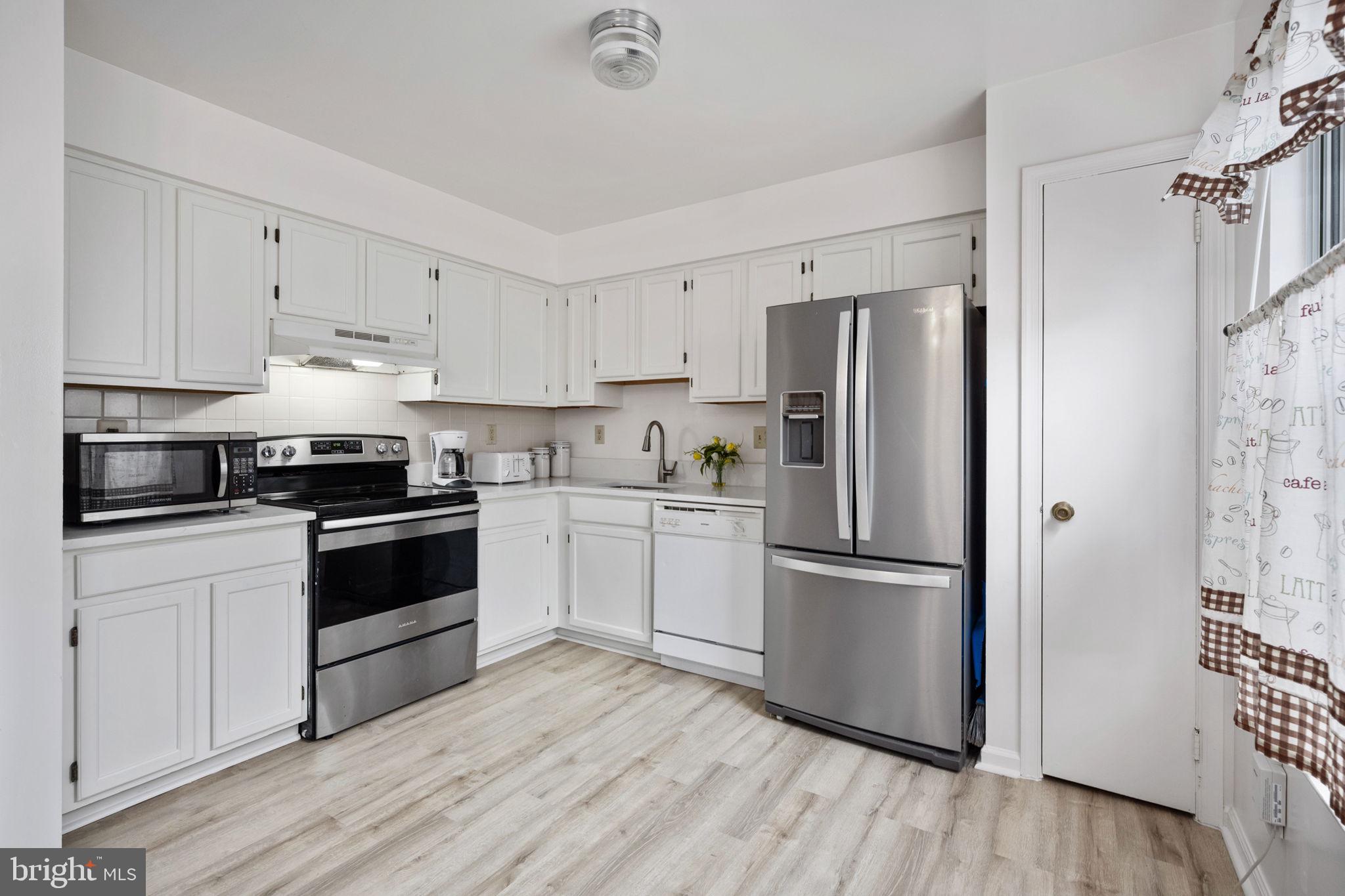 SOUTH COVE - Residential