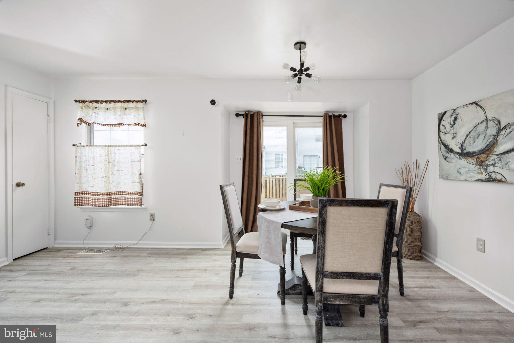 SOUTH COVE - Residential