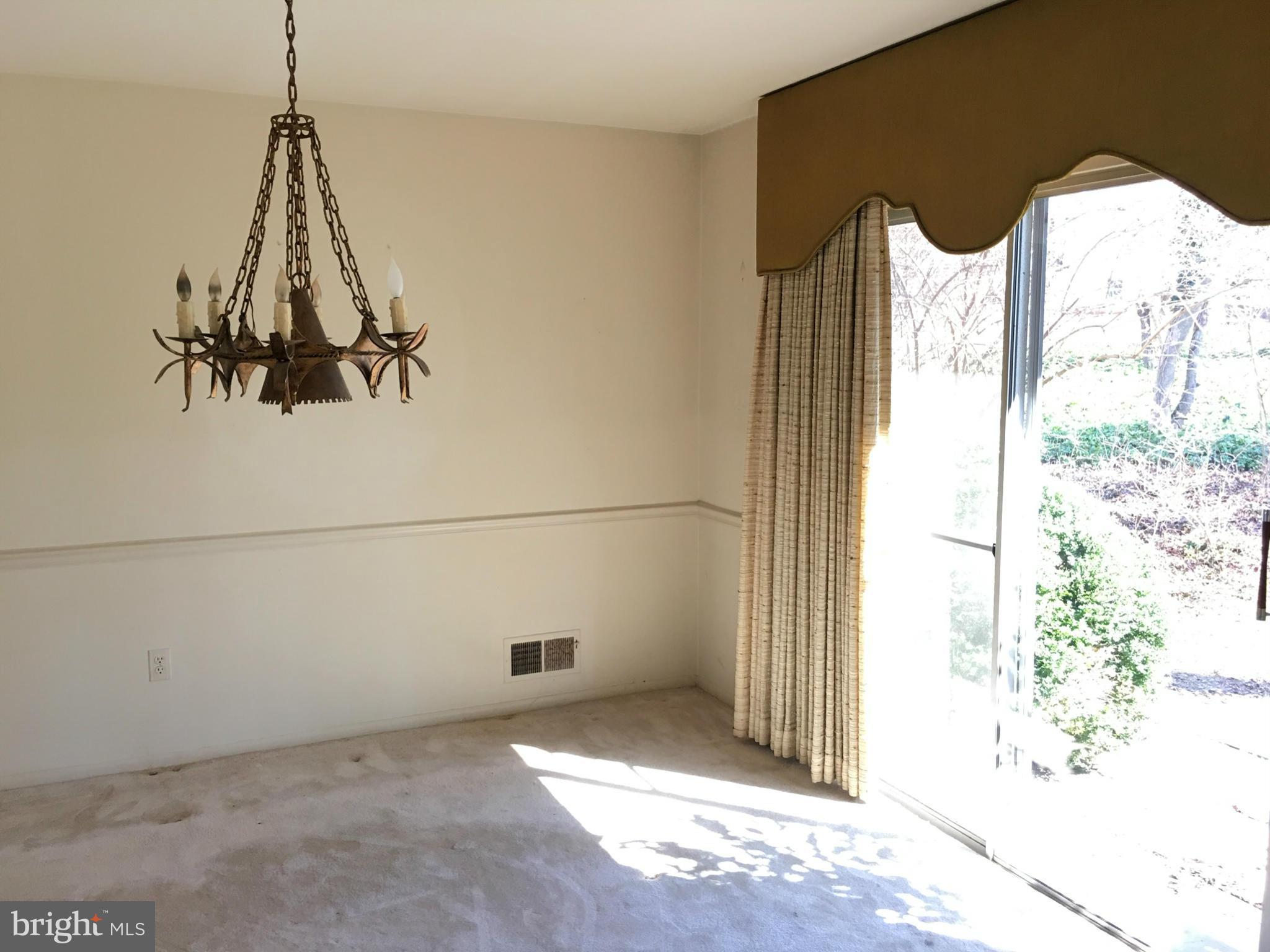 OAK GROVE - Residential