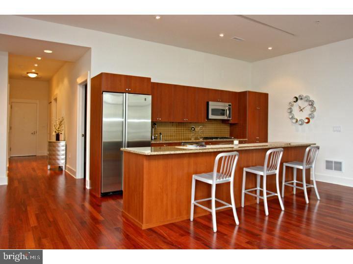 1101 LOCUST STREET 00 9C