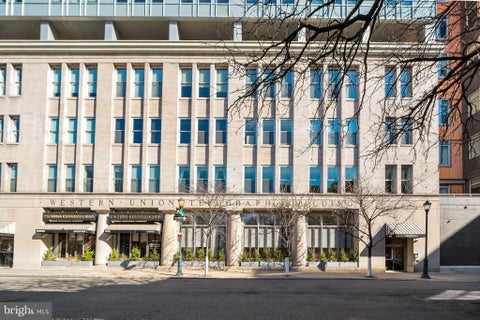 Condo For Sale - 1101 Locust Street #9C<br/> PHILADELPHIA, PA 19107