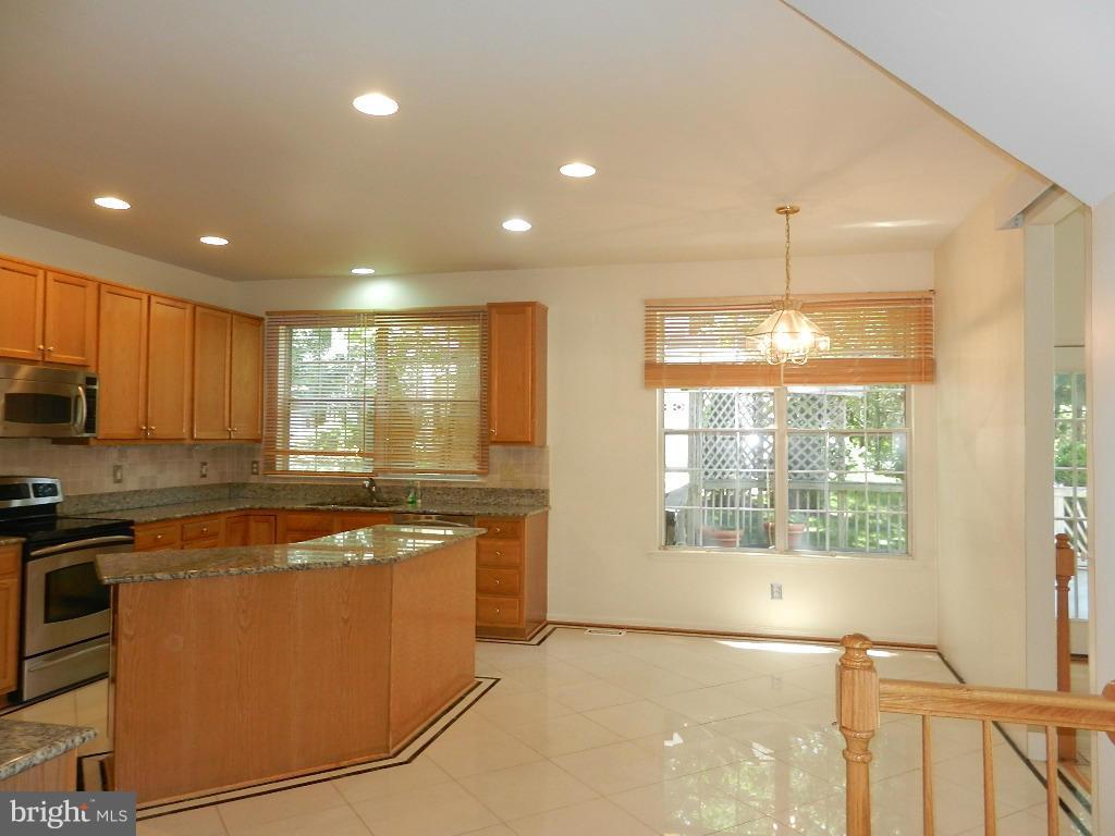 RIDGECREST - Residential Lease