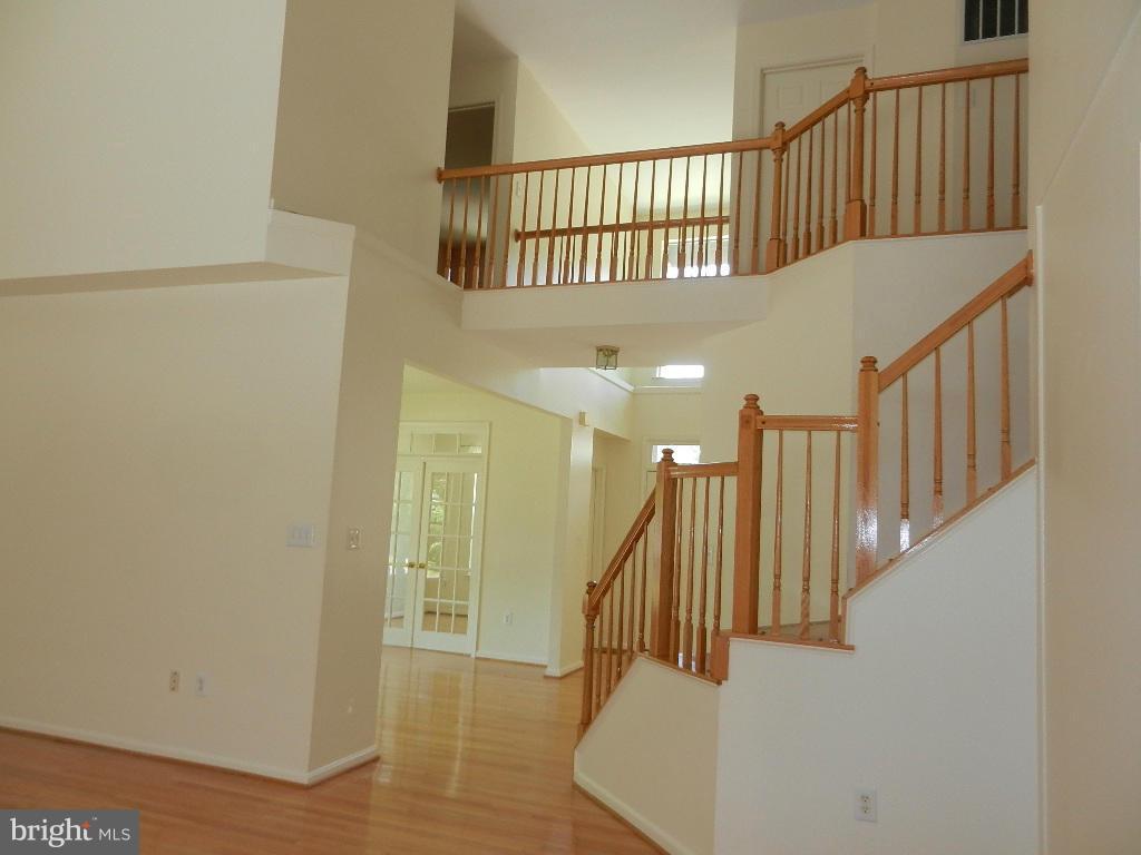 RIDGECREST - Residential Lease