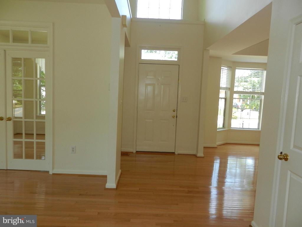 RIDGECREST - Residential Lease