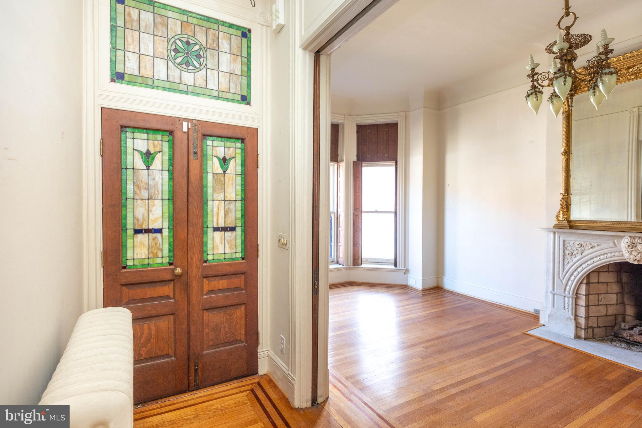 2738 SAINT PAUL STREET