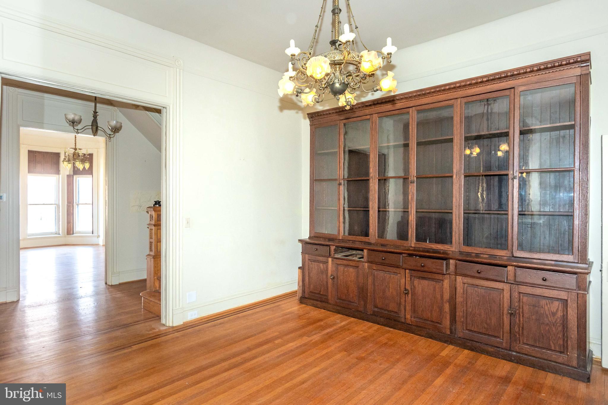 2738 SAINT PAUL STREET