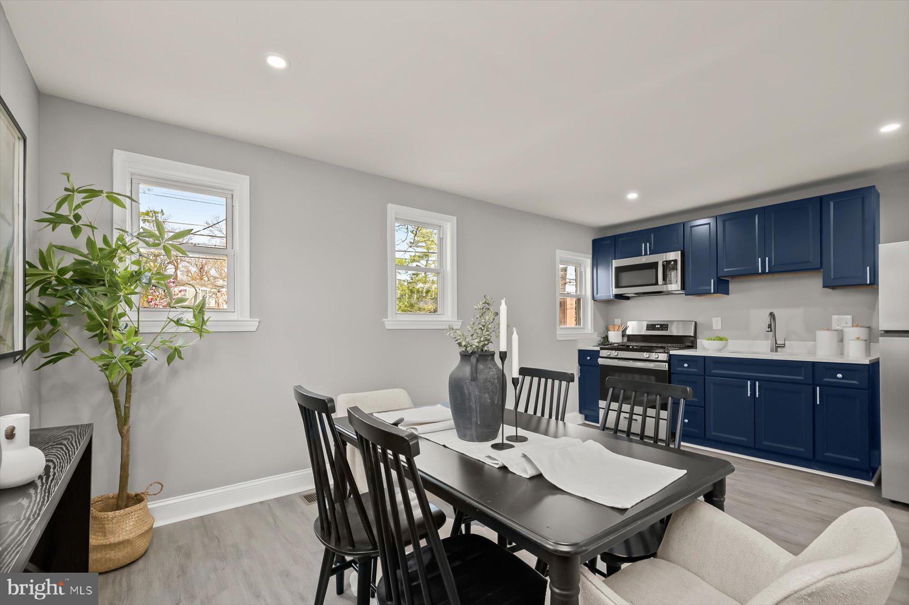 WES THILLS - Residential