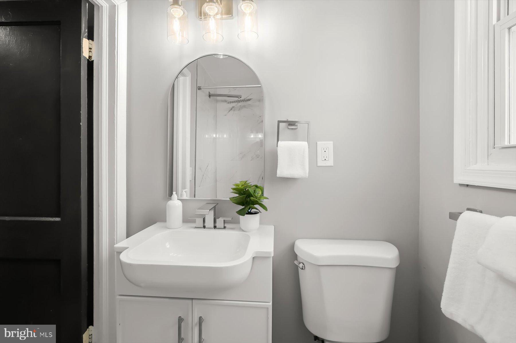 WES THILLS - Residential