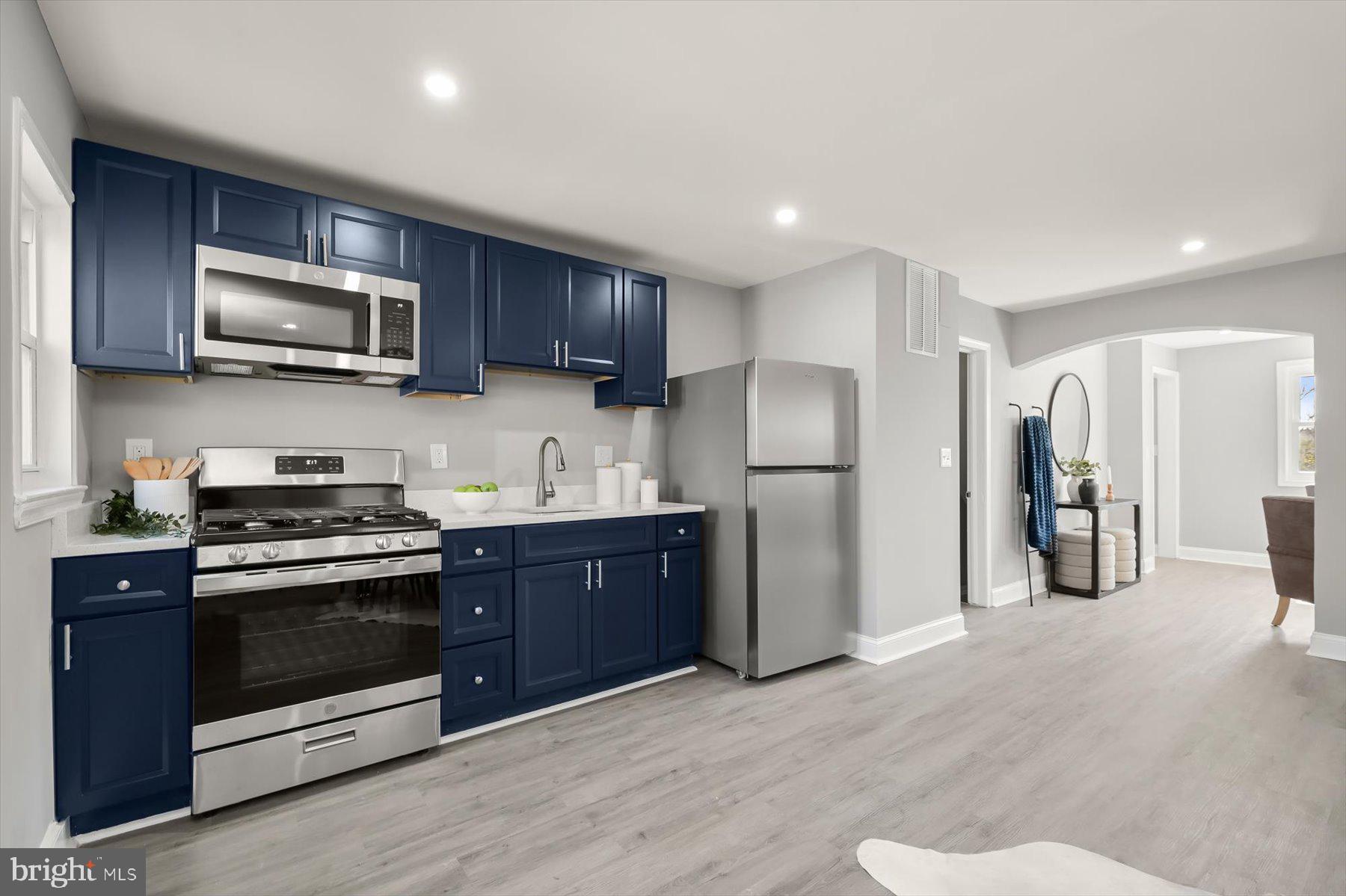 WES THILLS - Residential