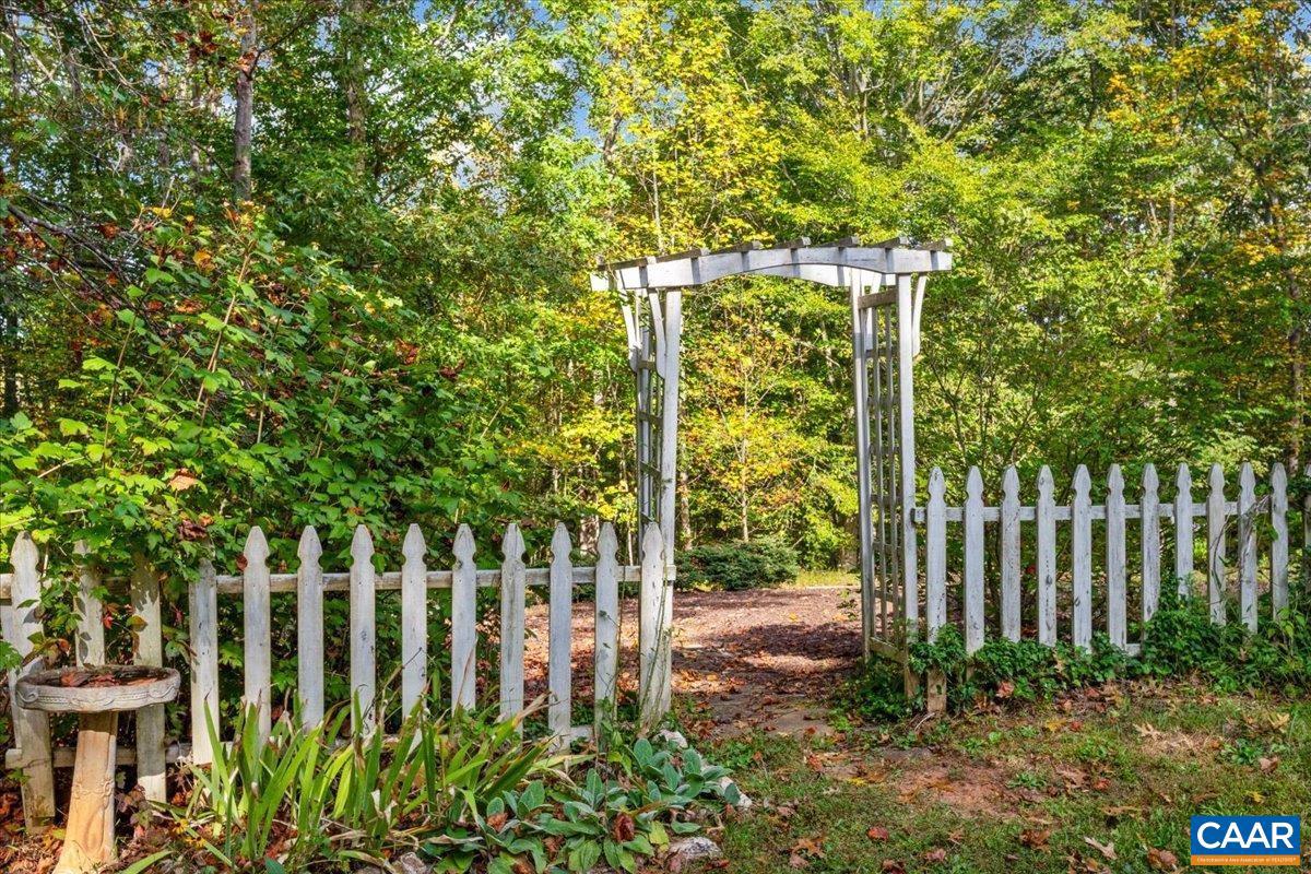 AMHERST PLANTATION - Residential